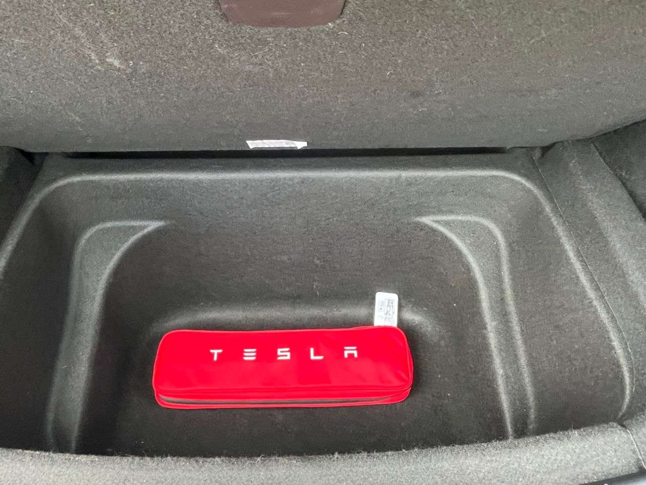 2023 TESLA MODEL Y 2023 TESLA MODEL Y