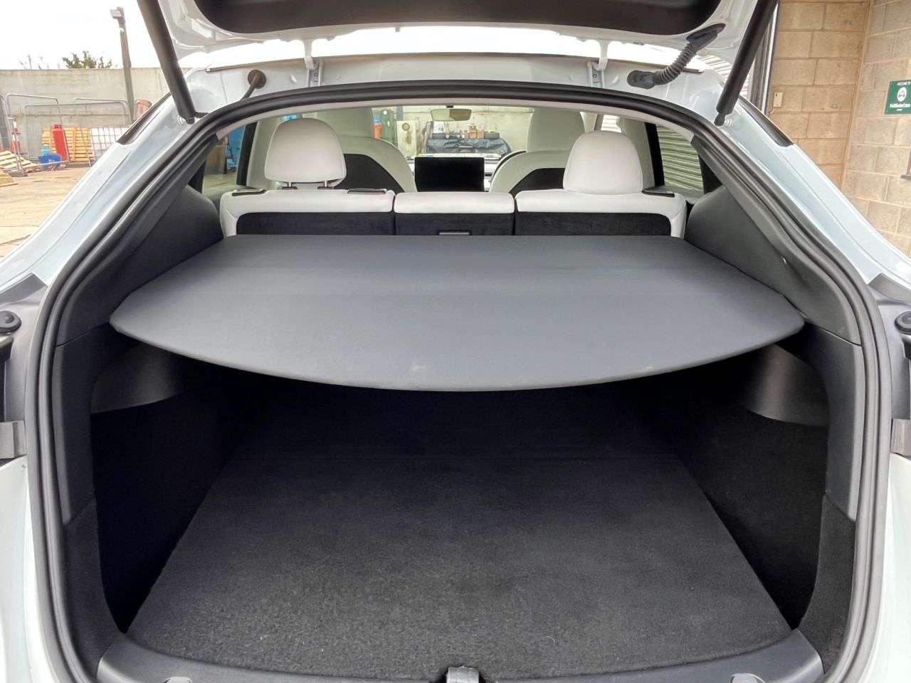 2023 TESLA MODEL Y 2023 TESLA MODEL Y