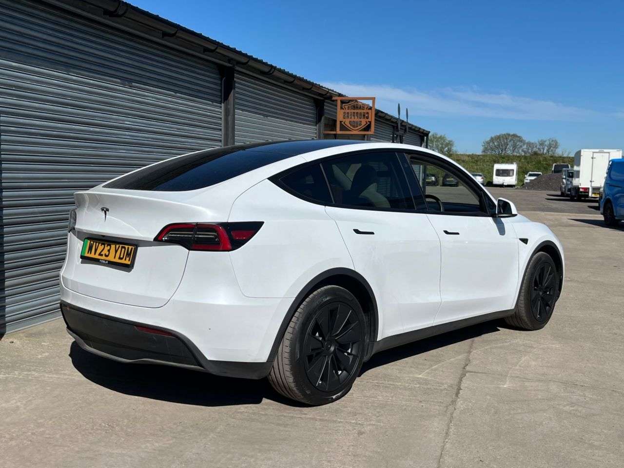 2023 TESLA MODEL Y 2023 TESLA MODEL Y