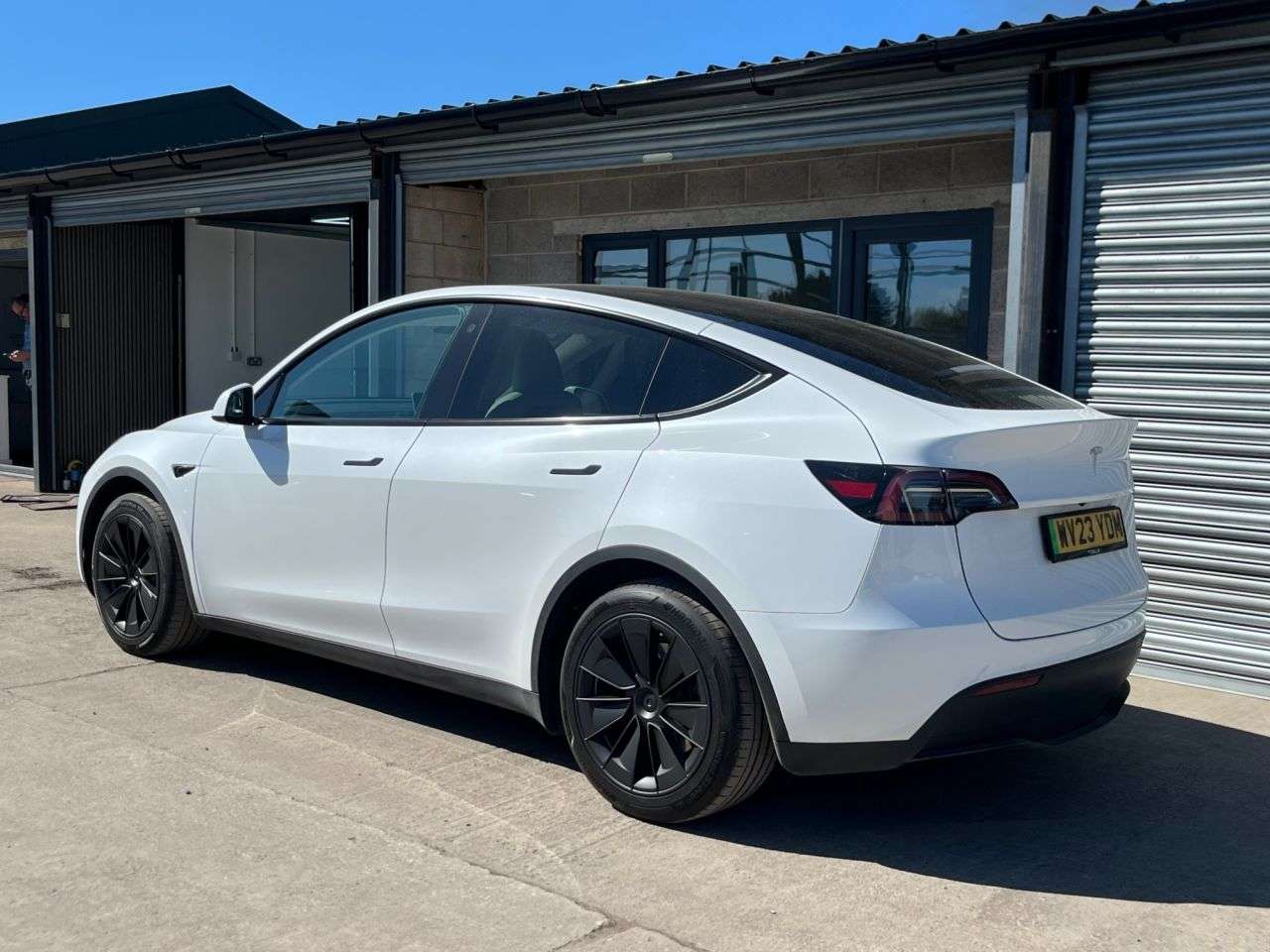 2023 TESLA MODEL Y 2023 TESLA MODEL Y