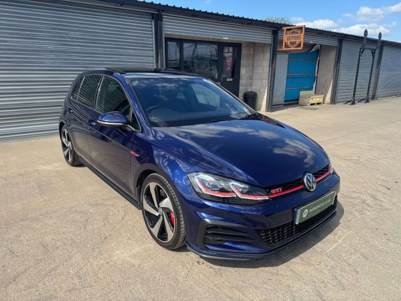 2018 VOLKSWAGEN GOLF 2018 VOLKSWAGEN GOLF