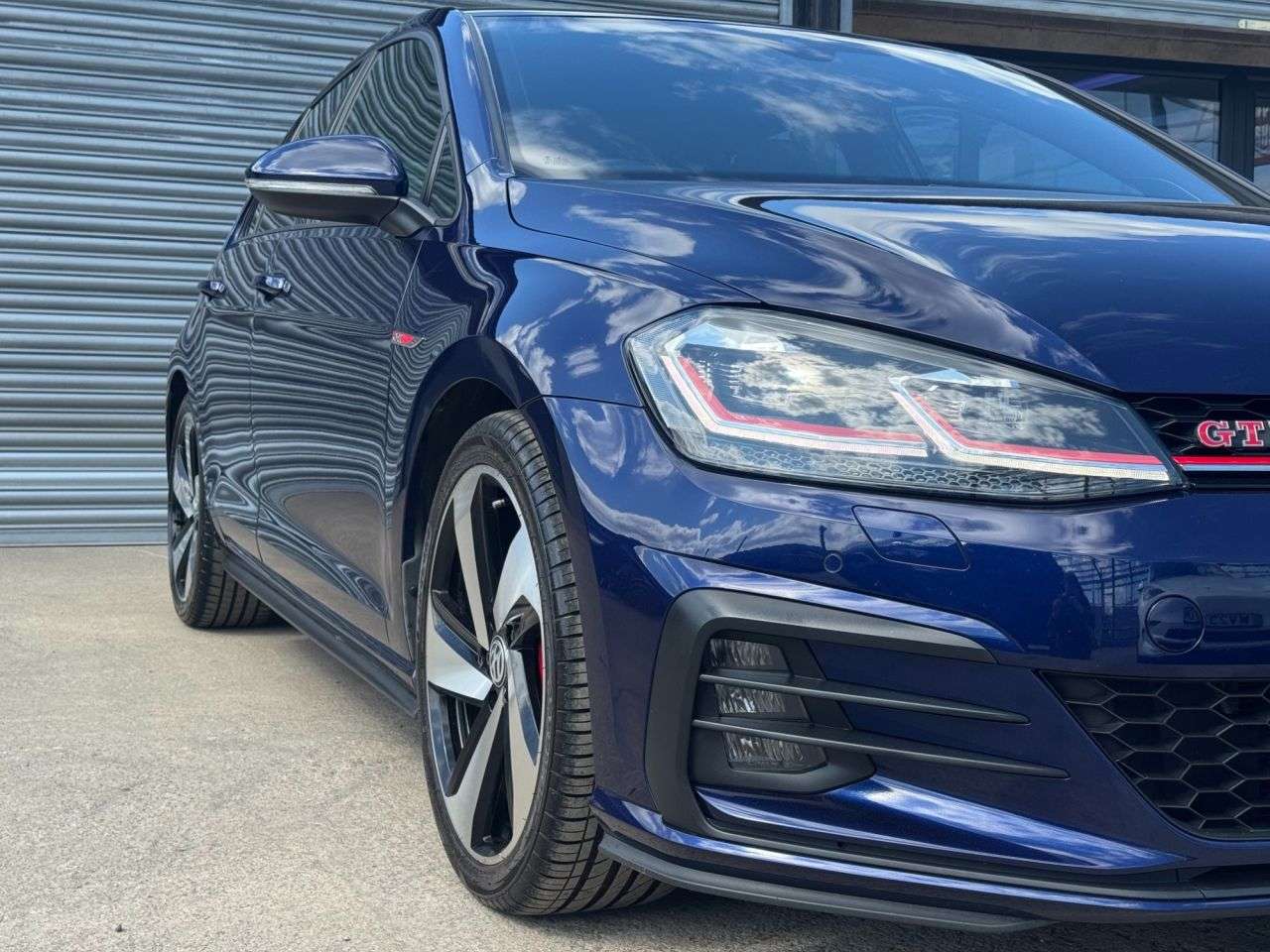 2018 VOLKSWAGEN GOLF 2018 VOLKSWAGEN GOLF