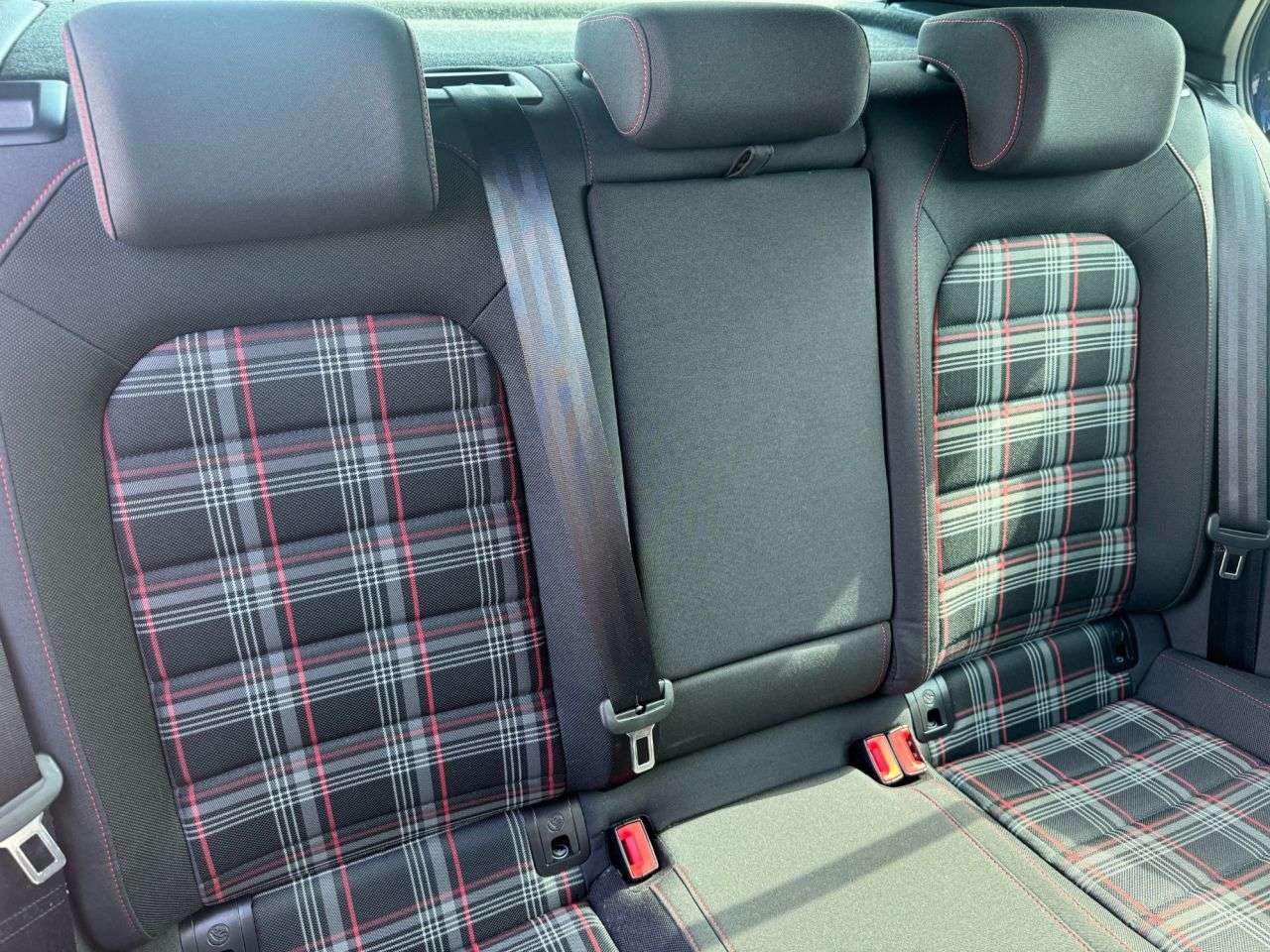 2018 VOLKSWAGEN GOLF 2018 VOLKSWAGEN GOLF