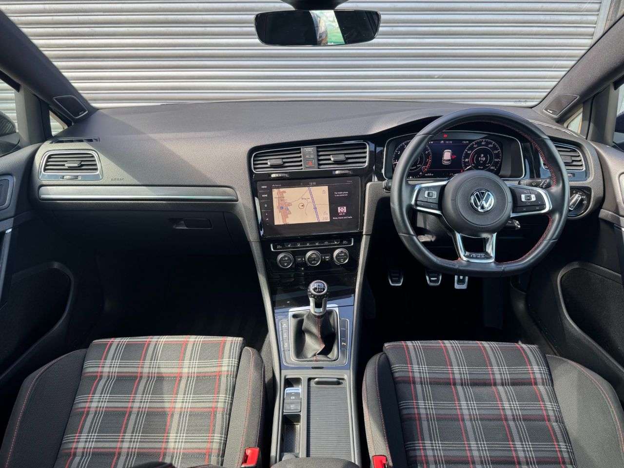 2018 VOLKSWAGEN GOLF 2018 VOLKSWAGEN GOLF