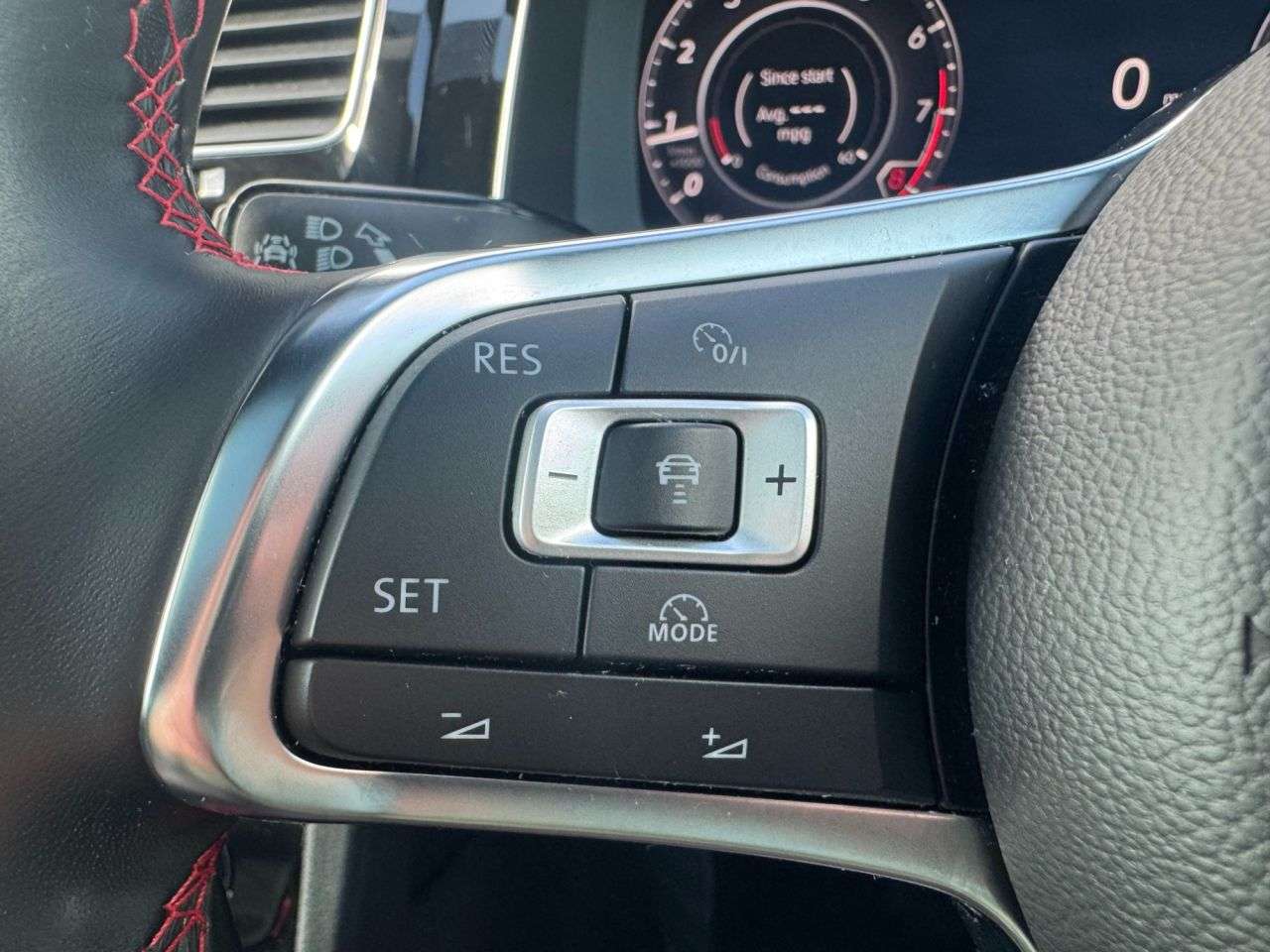 2018 VOLKSWAGEN GOLF 2018 VOLKSWAGEN GOLF