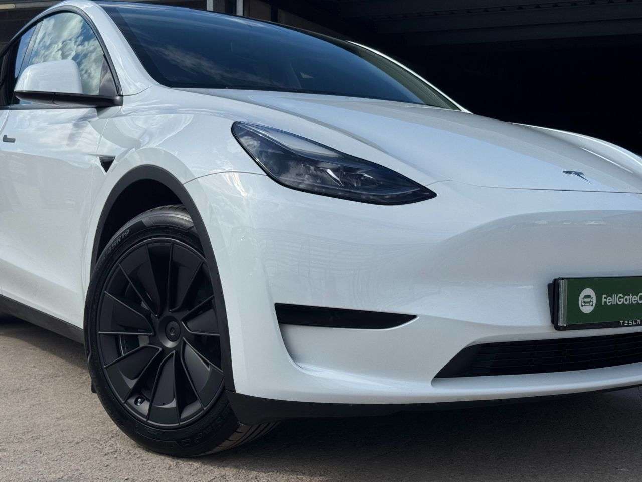 2023 TESLA MODEL Y 2023 TESLA MODEL Y