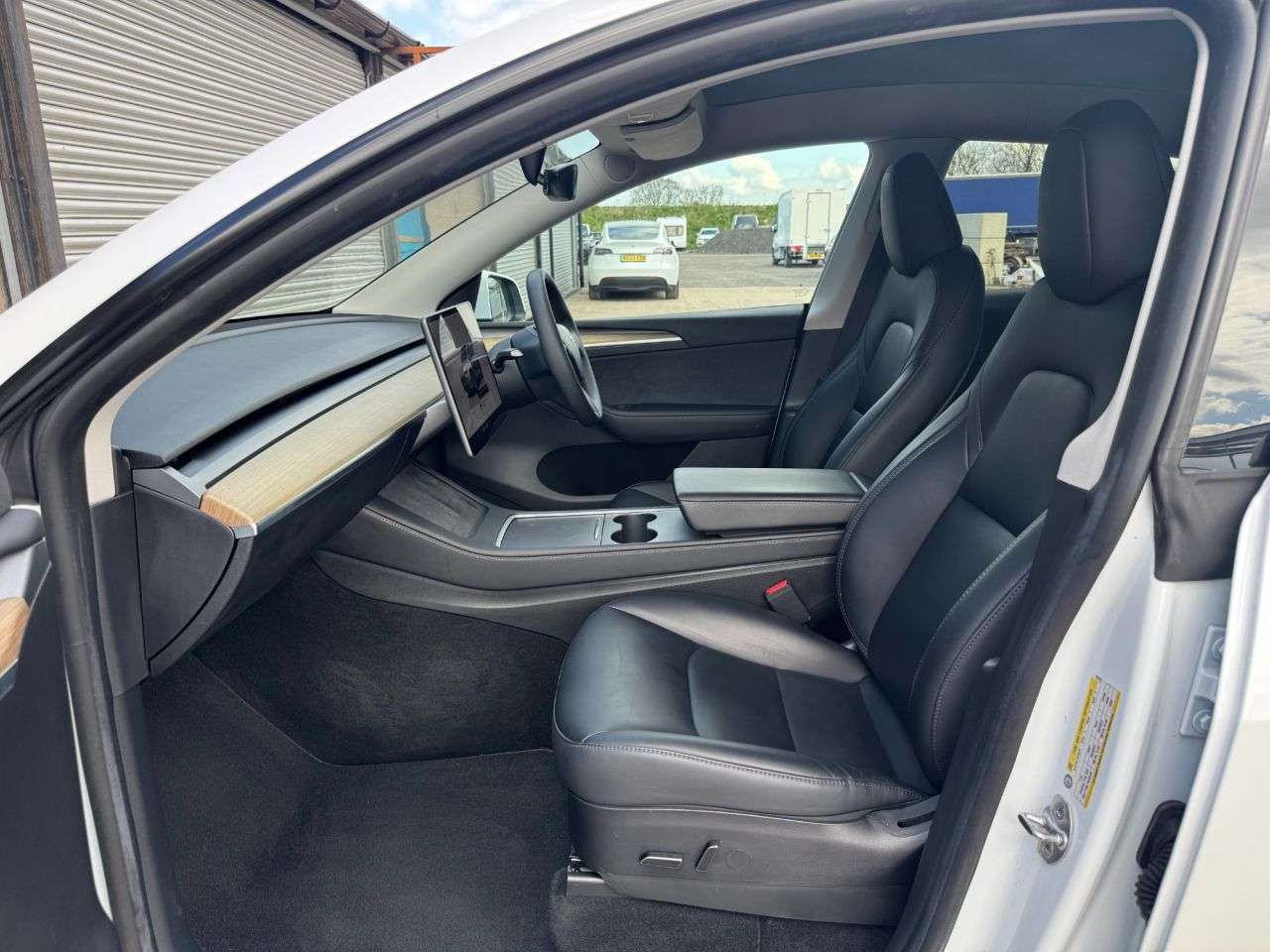 2023 TESLA MODEL Y 2023 TESLA MODEL Y