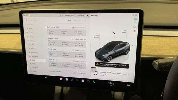 2023 TESLA MODEL Y 2023 TESLA MODEL Y