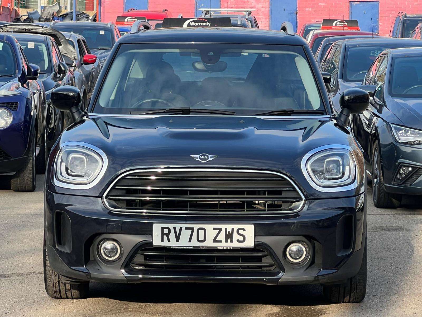 A 2020 MINI COUNTRYMAN 1.5 Cooper Classic SUV 5dr Petrol Steptronic Euro 6 (s/s) (136 ps) A 2020 MINI COUNTRYMAN 1.5 Cooper Classic SUV 5dr Petrol Steptronic Euro 6 (s/s) (136 ps)