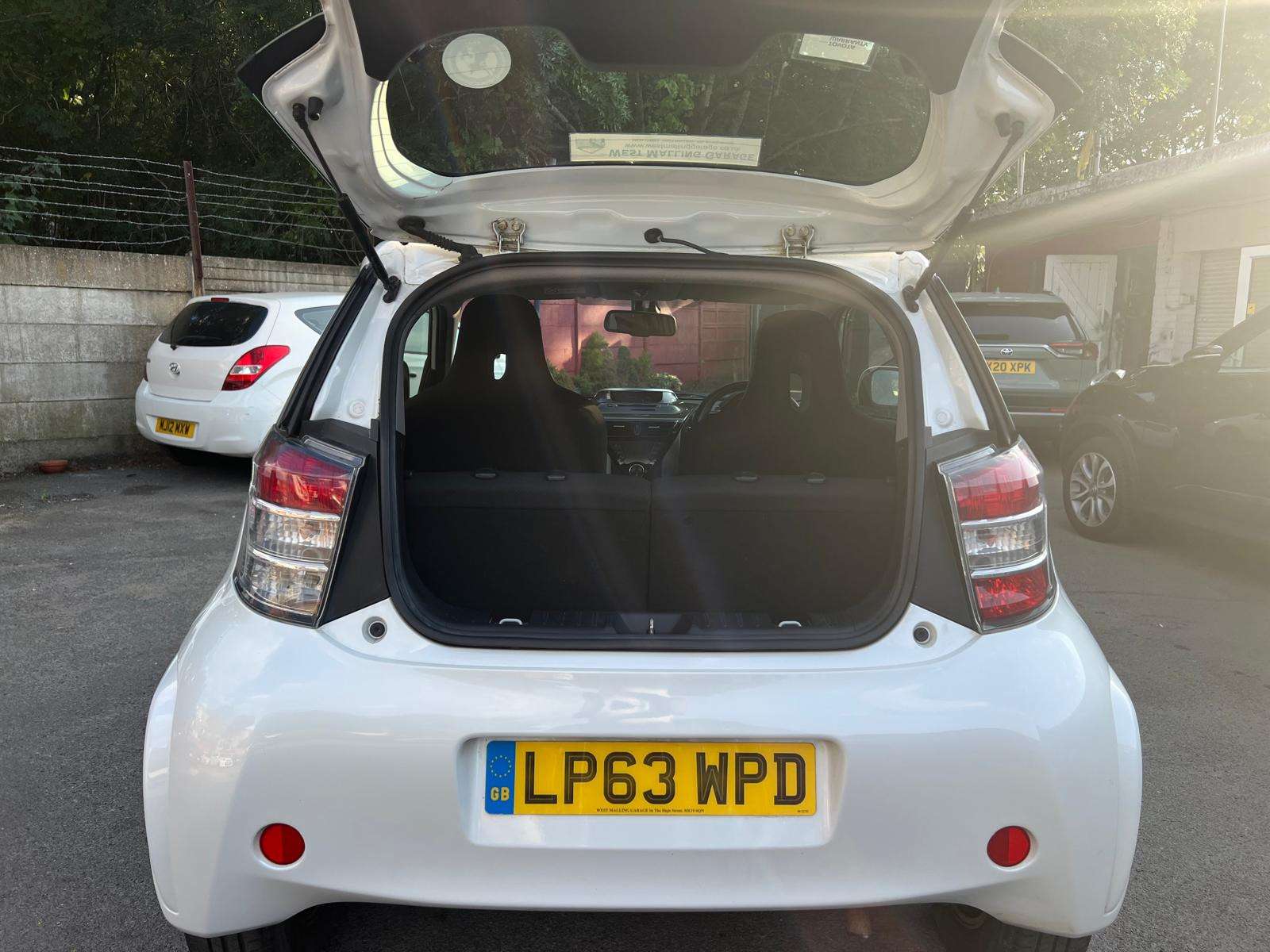 2014 TOYOTA IQ 2014 TOYOTA IQ