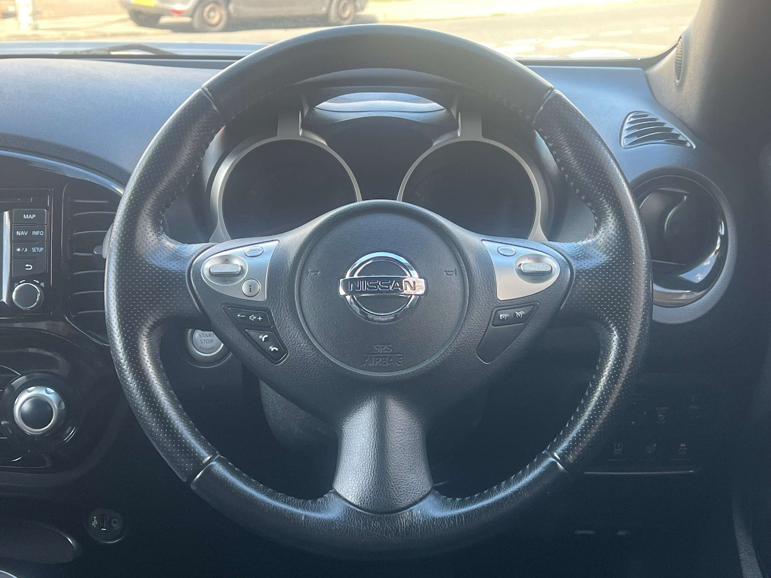 2015 NISSAN JUKE 2015 NISSAN JUKE