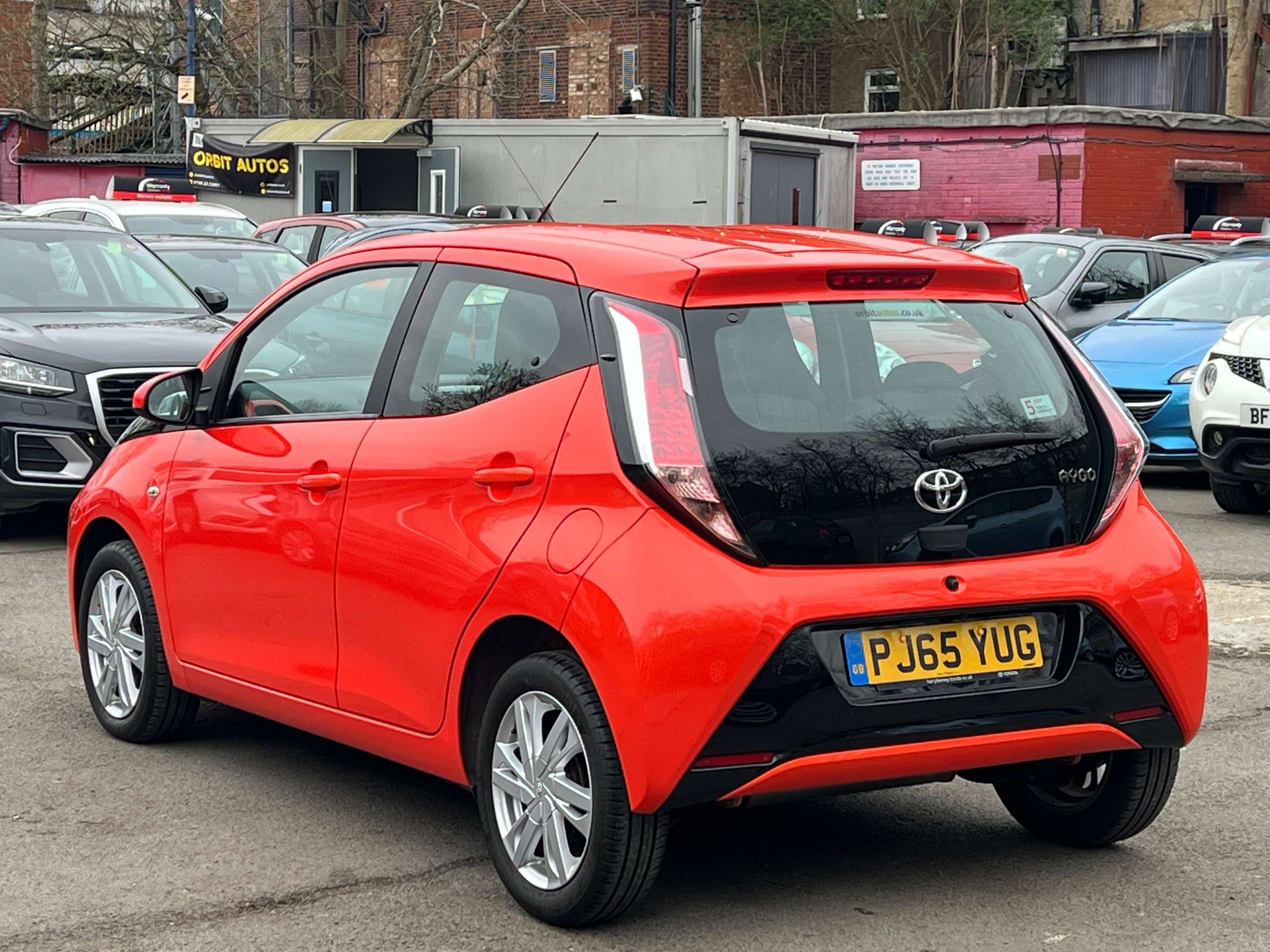 2015 TOYOTA AYGO 2015 TOYOTA AYGO