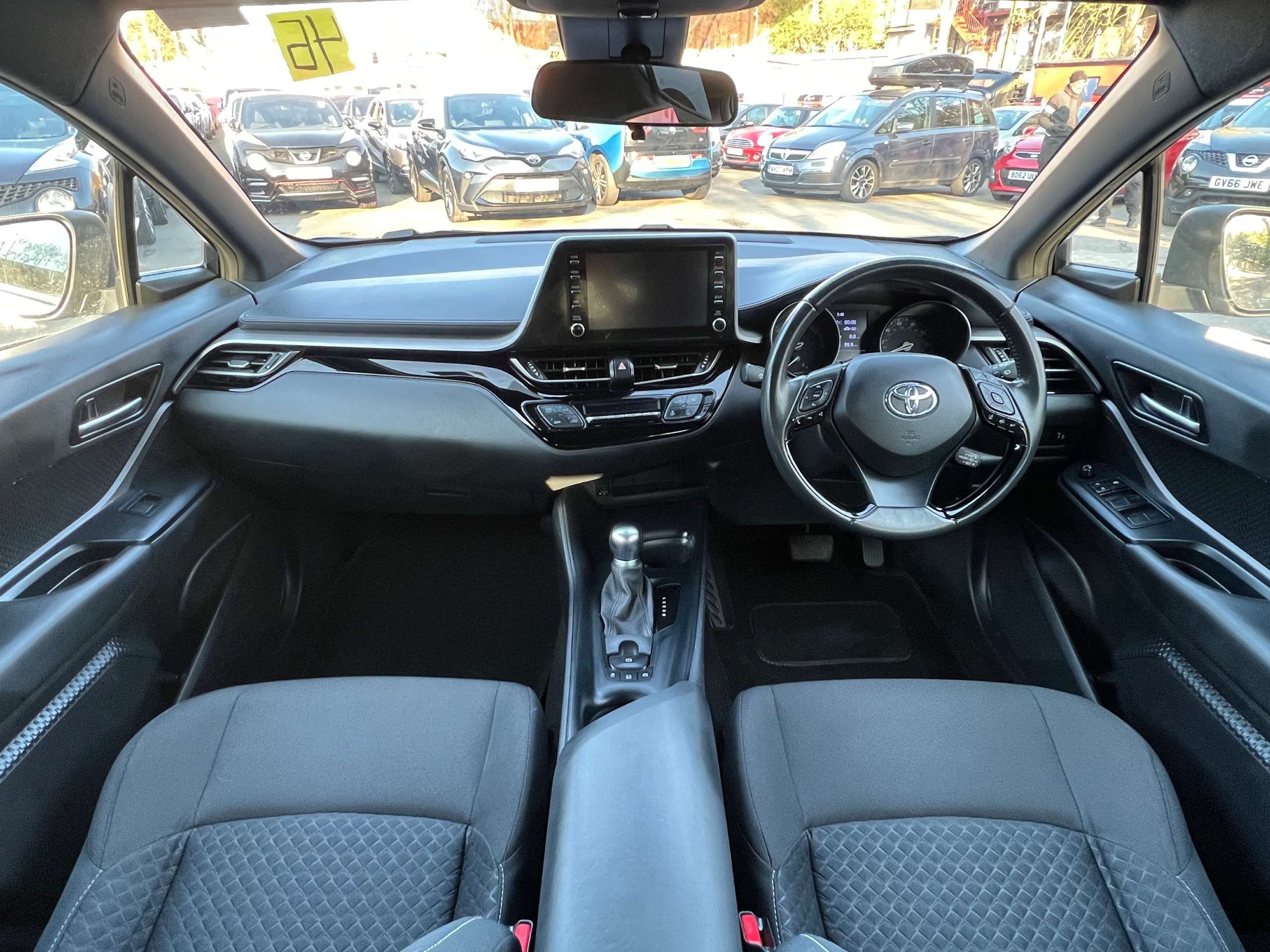 2021 TOYOTA C-HR 2021 TOYOTA C-HR