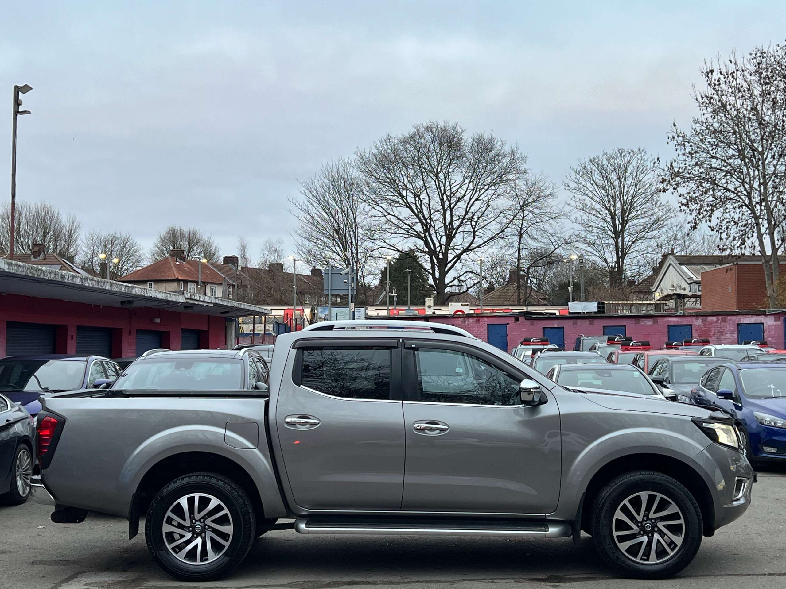 2017 NISSAN NAVARA 2017 NISSAN NAVARA