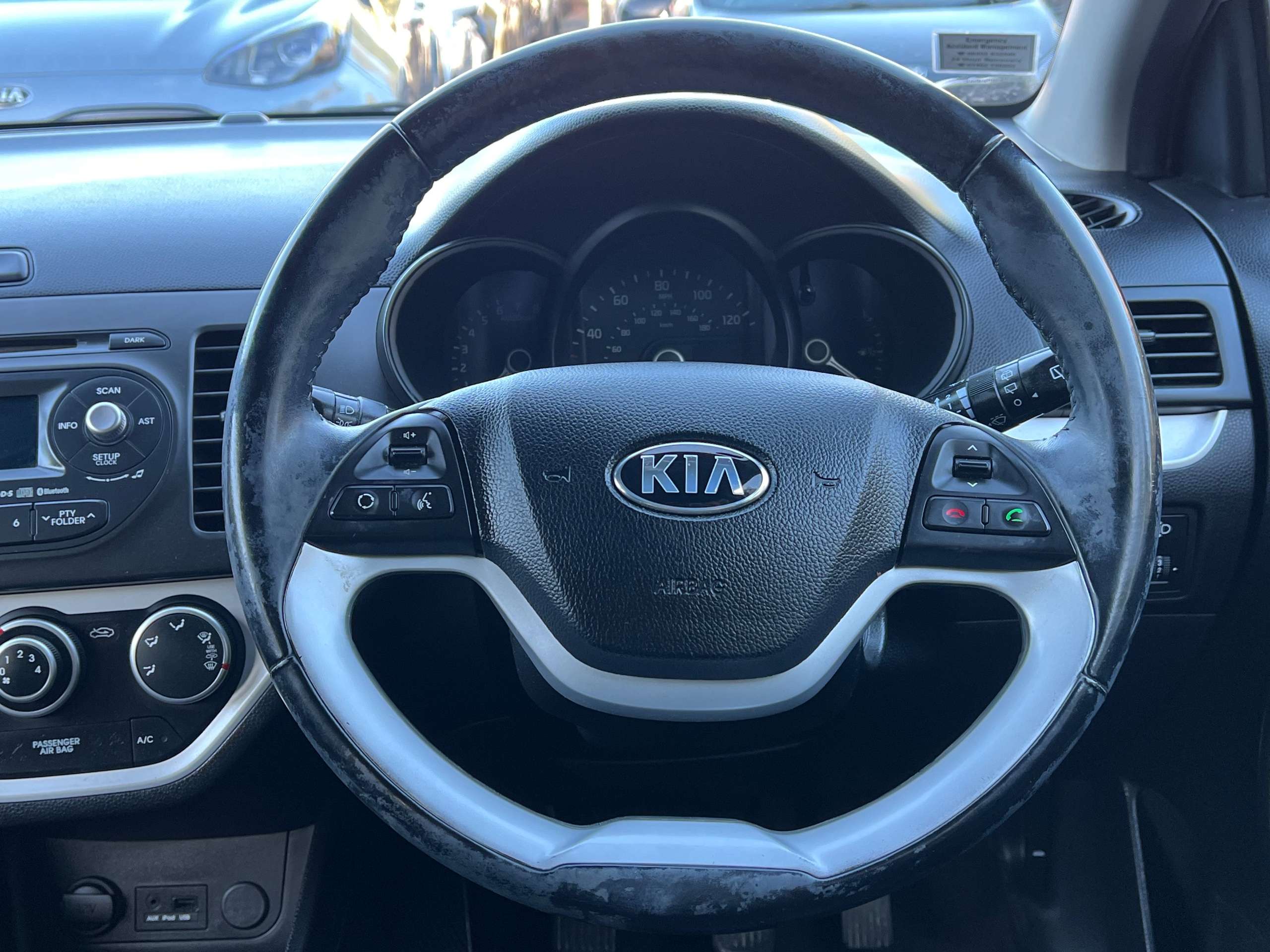 2014 KIA PICANTO 2014 KIA PICANTO