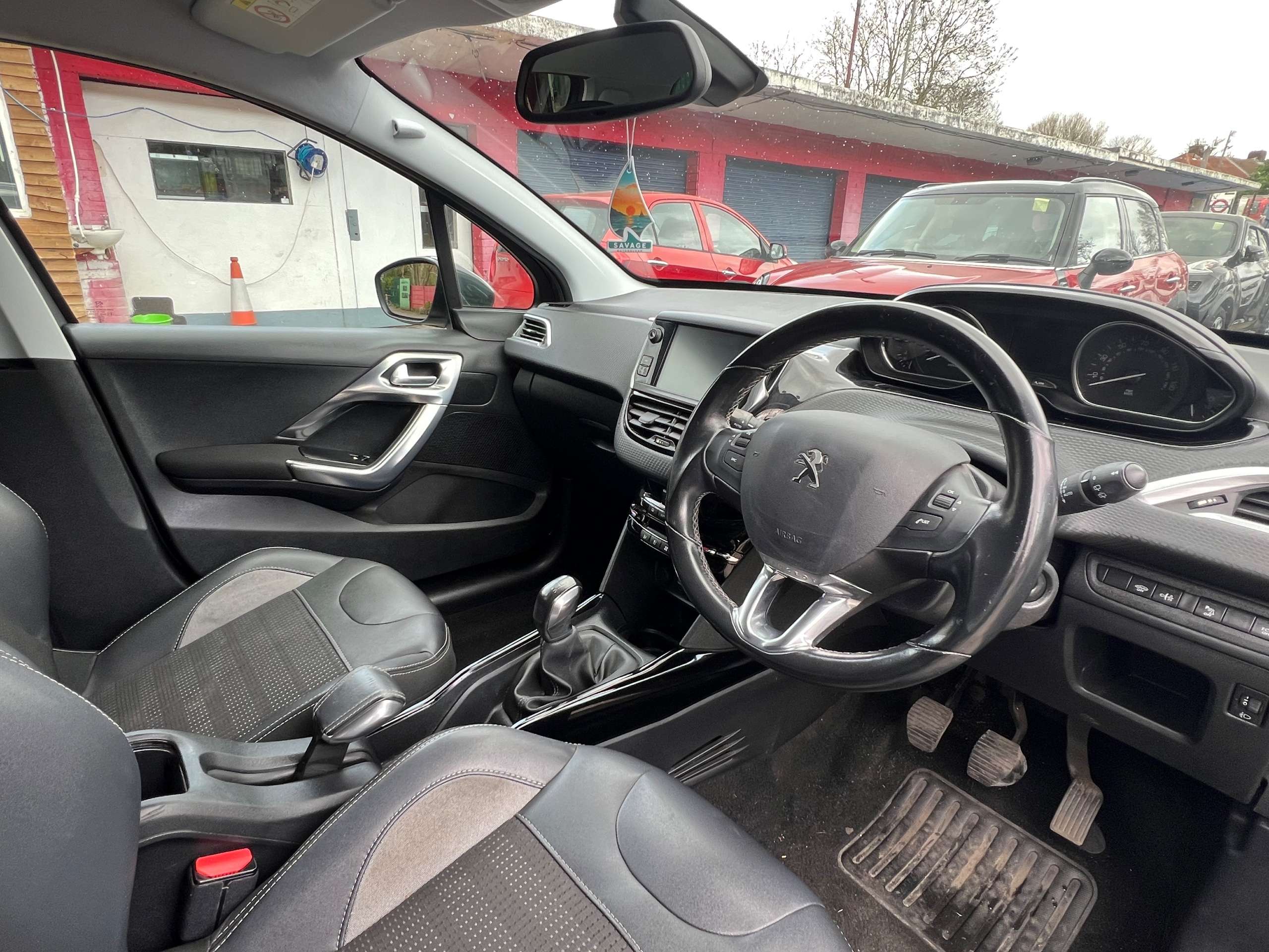 2018 PEUGEOT 2008 2018 PEUGEOT 2008