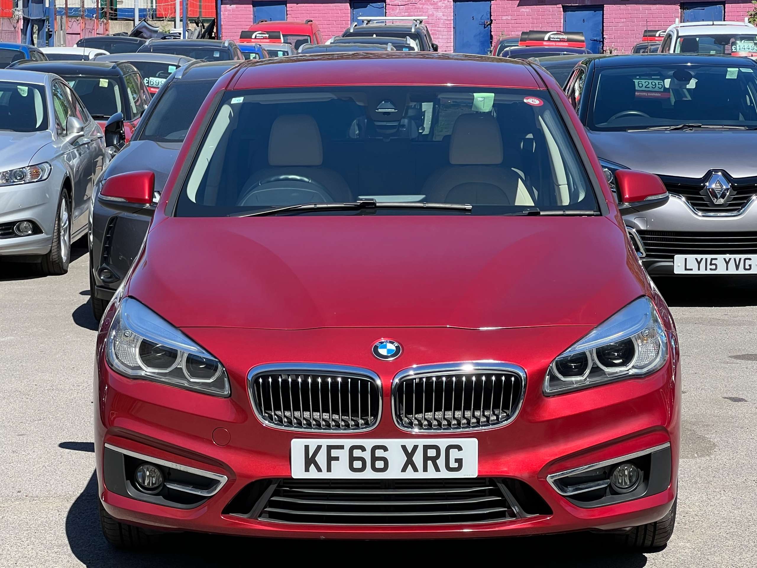 A 2016 BMW 2 SERIES ACTIVE TOURER 218d Luxury A 2016 BMW 2 SERIES ACTIVE TOURER 218d Luxury