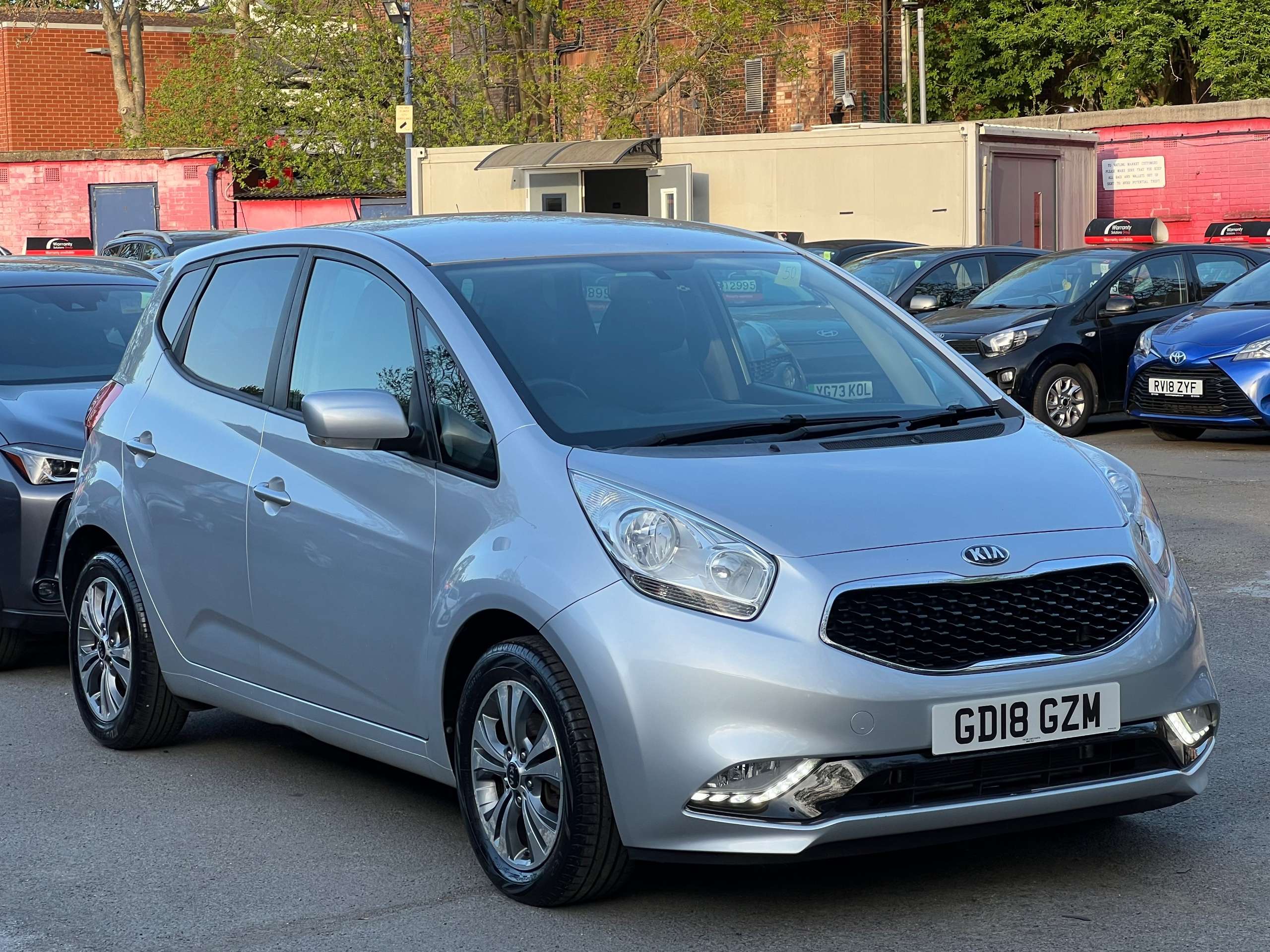 A 2018 KIA VENGA 1.6 3 MPV 5dr Petrol Auto Euro 6 (123 bhp) A 2018 KIA VENGA 1.6 3 MPV 5dr Petrol Auto Euro 6 (123 bhp)