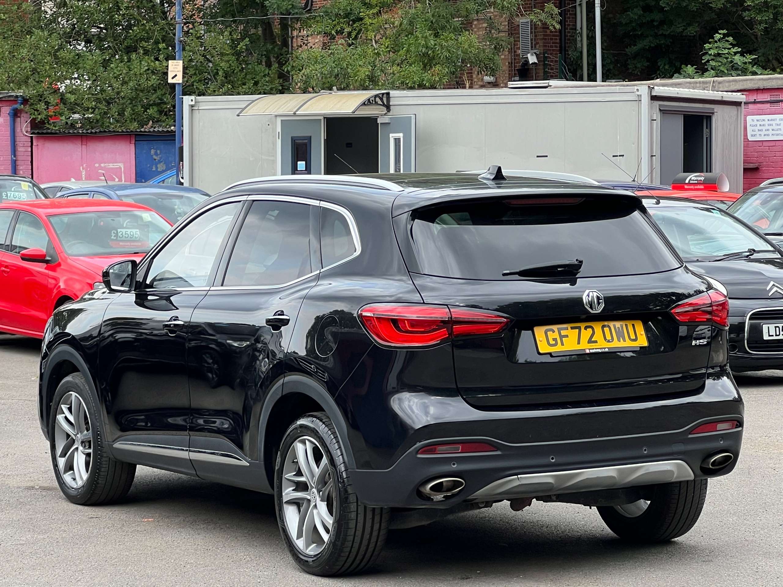 2022 MG HS 2022 MG HS