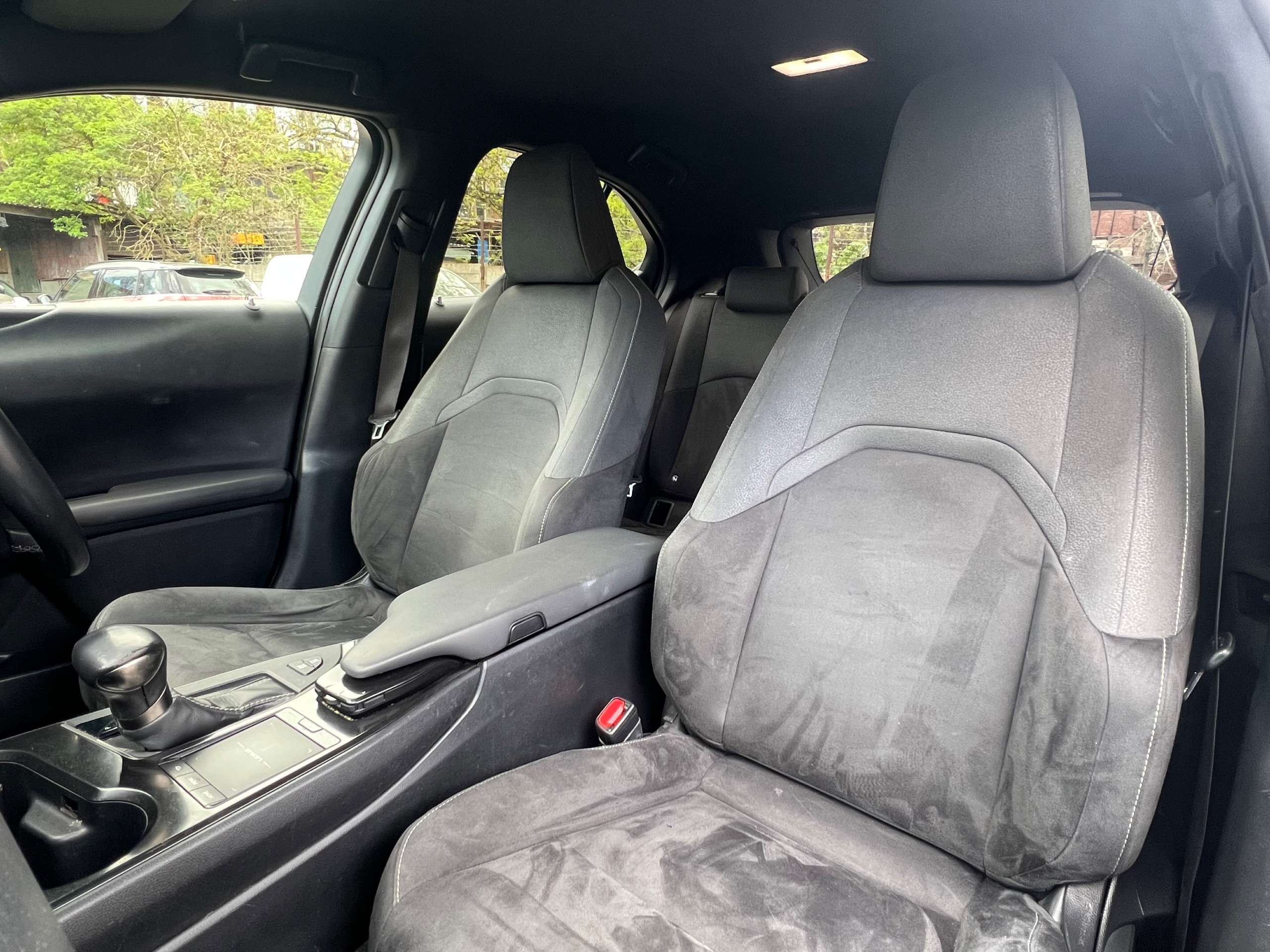 2019 LEXUS UX 2019 LEXUS UX