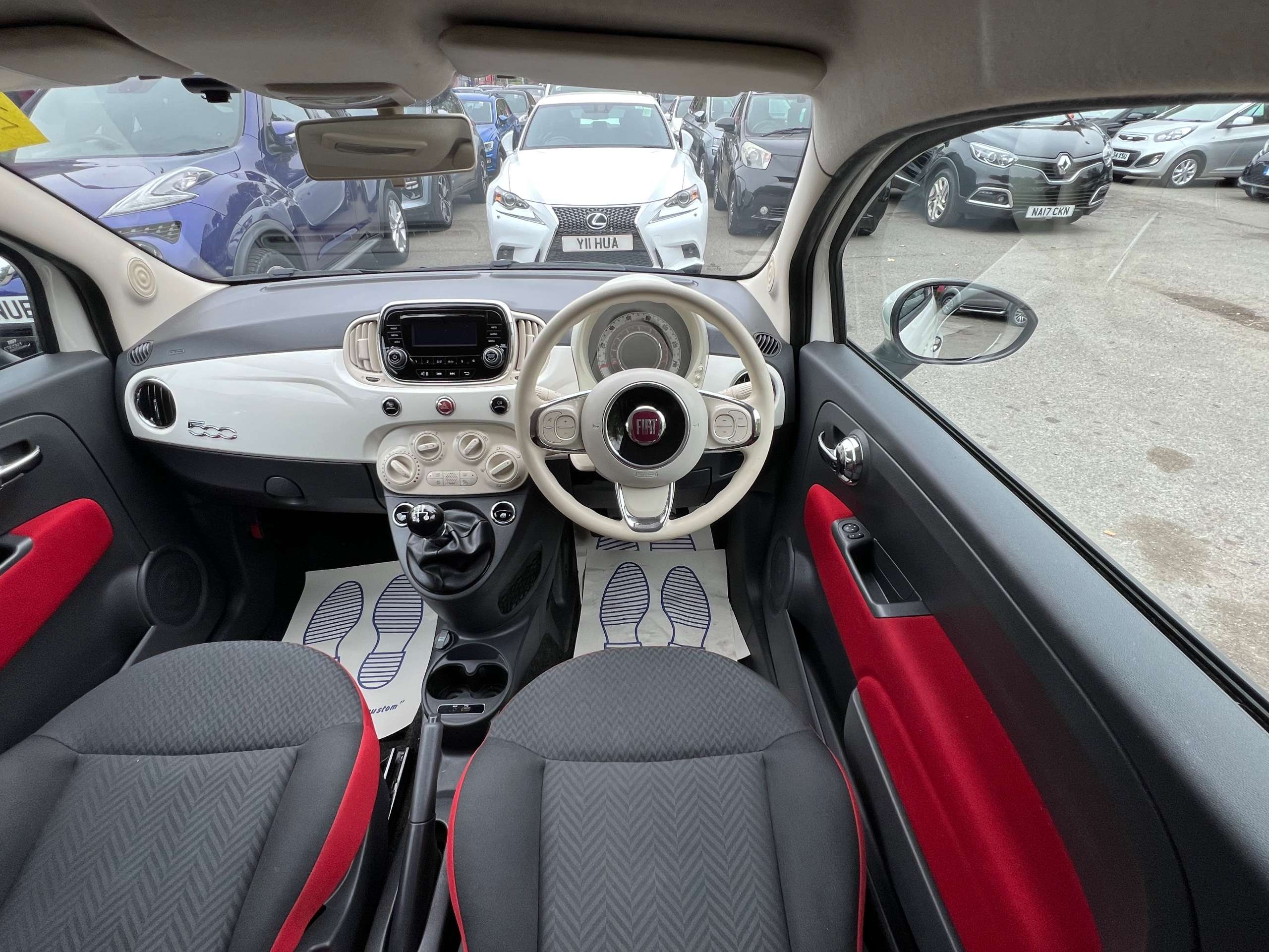 2017 FIAT 500 2017 FIAT 500