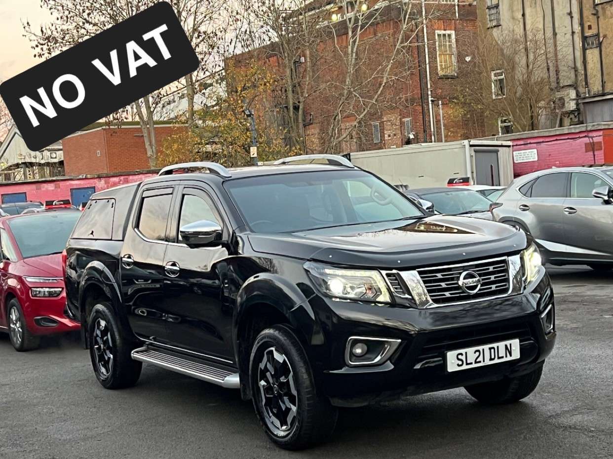 A 2021 NISSAN NAVARA 2.3 dCi Tekna Pickup Double Cab 4dr Diesel Auto 4WD Euro 6 (190 ps) A 2021 NISSAN NAVARA 2.3 dCi Tekna Pickup Double Cab 4dr Diesel Auto 4WD Euro 6 (190 ps)