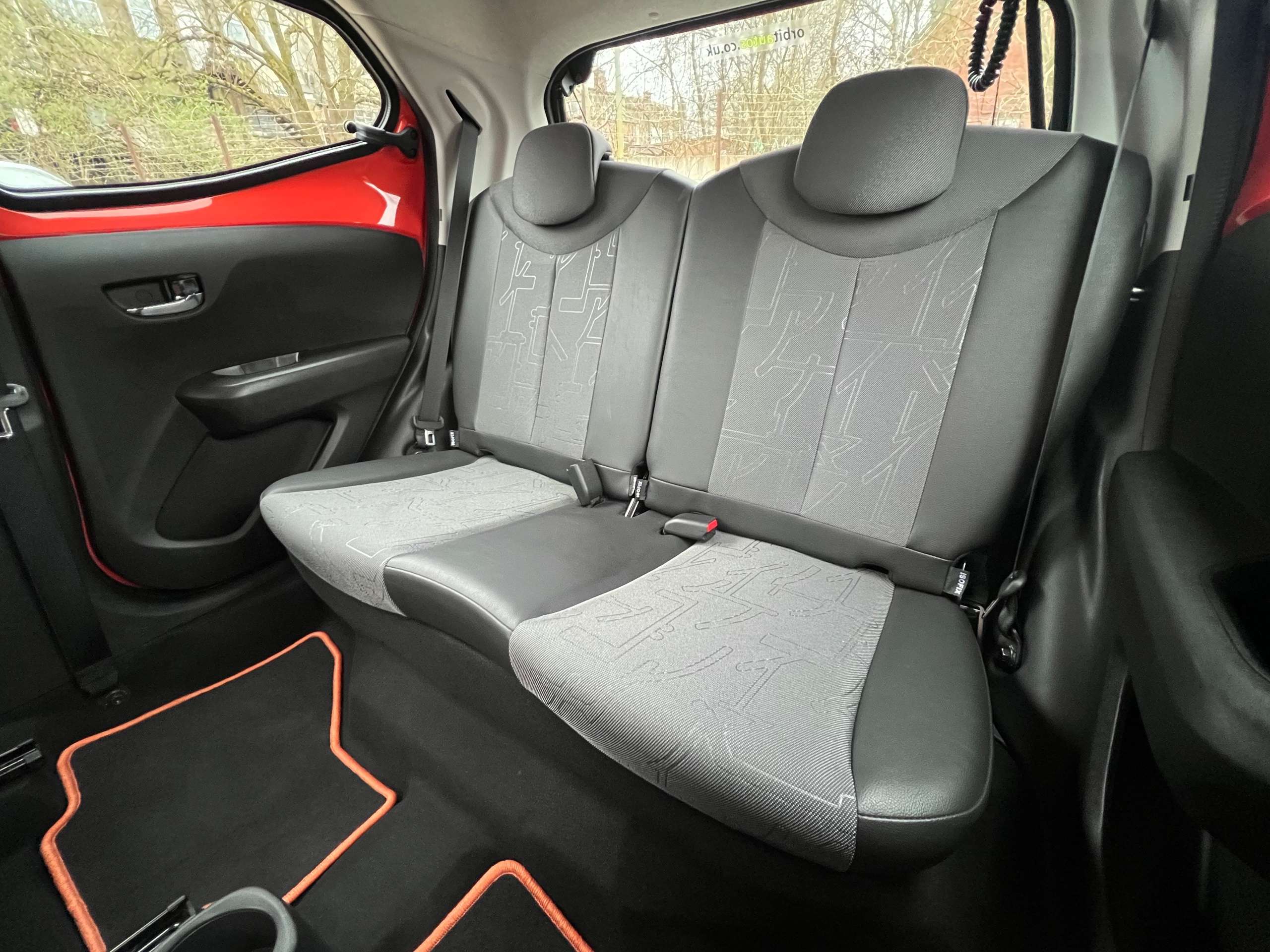 2015 TOYOTA AYGO 2015 TOYOTA AYGO