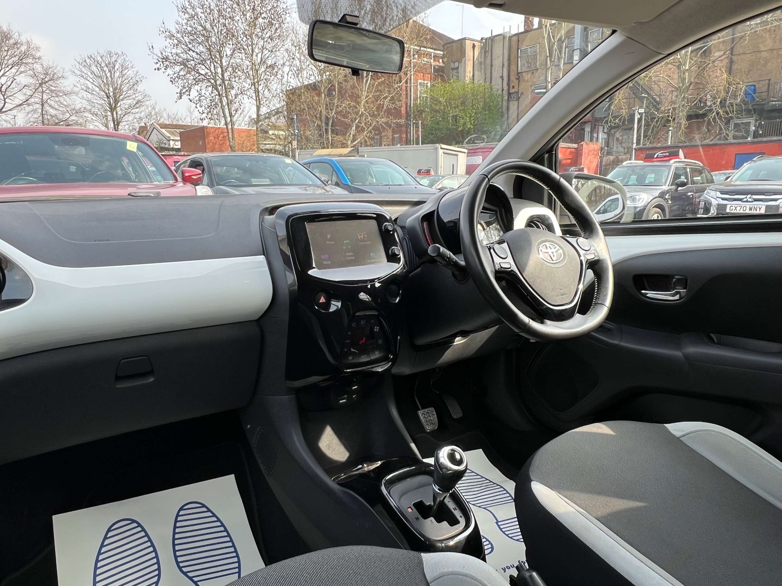 2018 TOYOTA AYGO 2018 TOYOTA AYGO