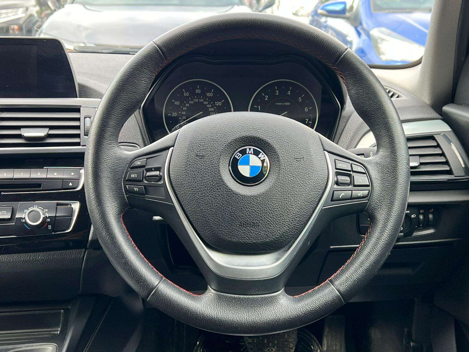 2017 BMW 1 SERIES 2017 BMW 1 SERIES