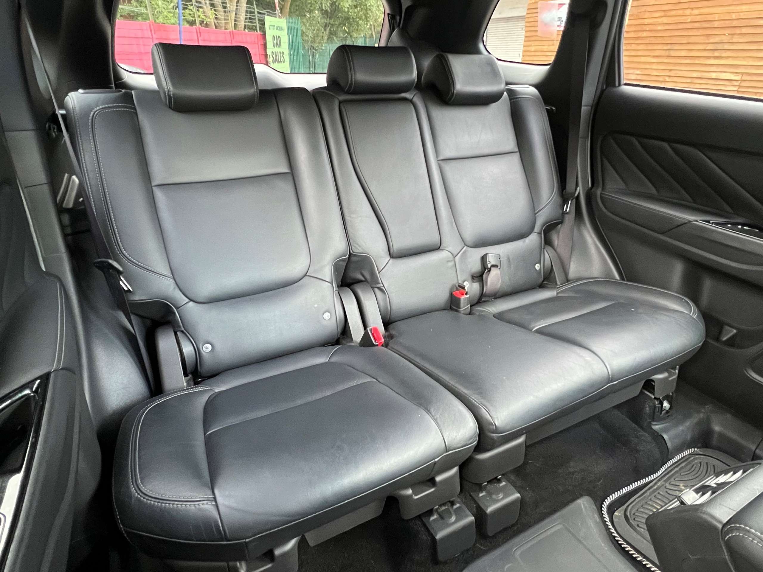 2019 MITSUBISHI OUTLANDER 2019 MITSUBISHI OUTLANDER