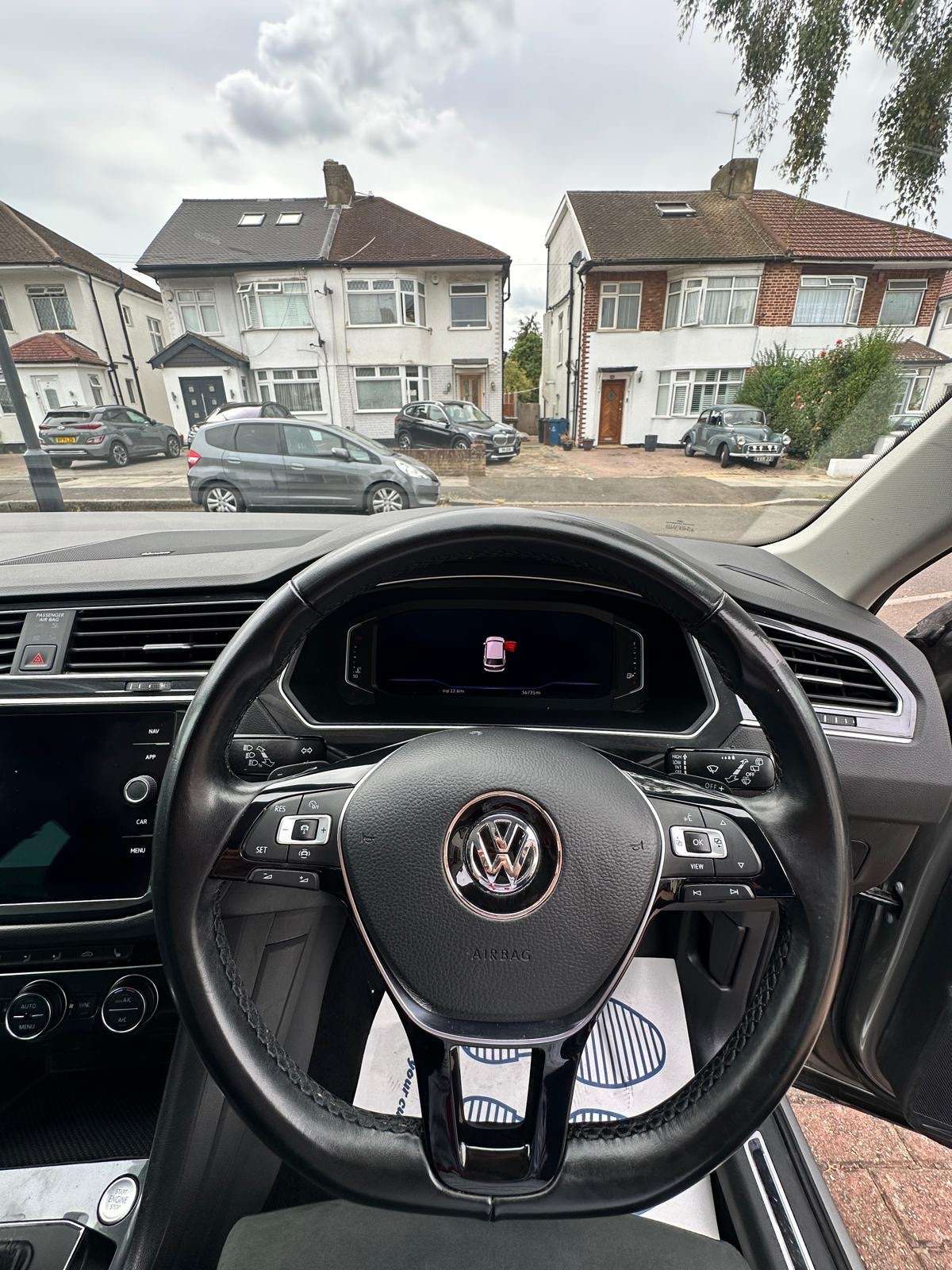2020 VOLKSWAGEN TIGUAN 2020 VOLKSWAGEN TIGUAN
