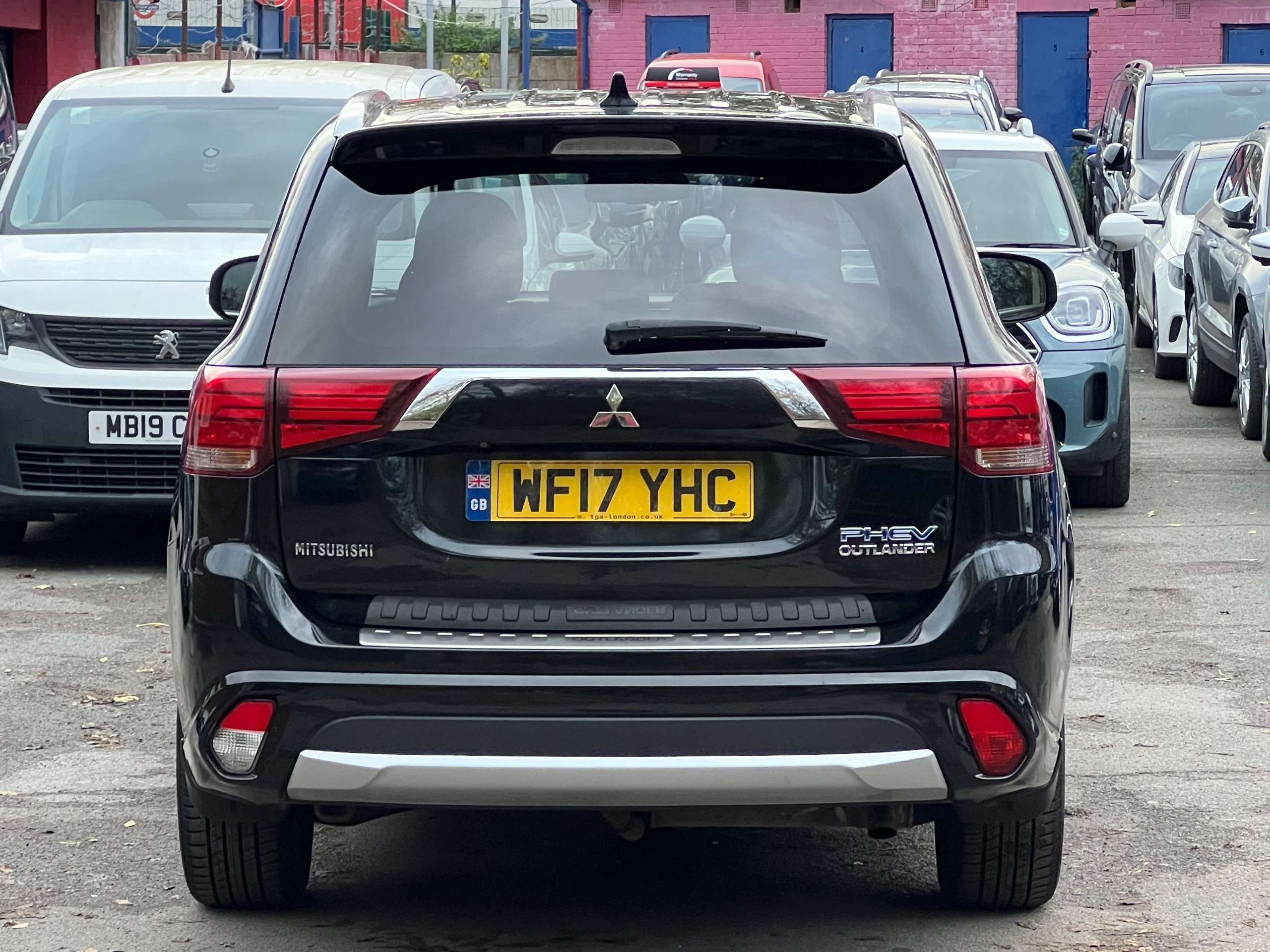 2017 MITSUBISHI OUTLANDER 2017 MITSUBISHI OUTLANDER