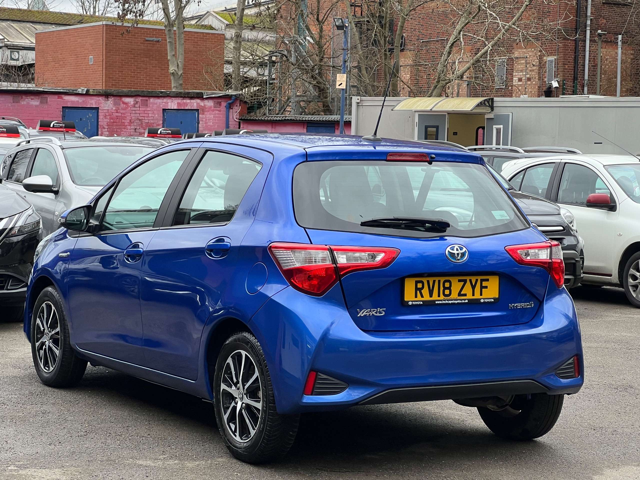 2018 TOYOTA YARIS 2018 TOYOTA YARIS