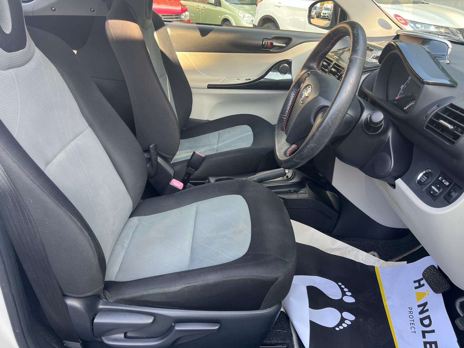 2014 TOYOTA IQ 2014 TOYOTA IQ