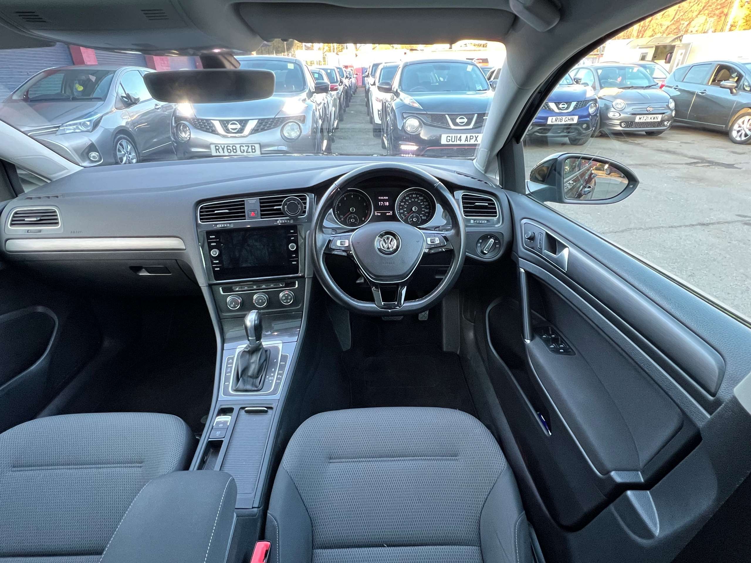 2019 VOLKSWAGEN GOLF 2019 VOLKSWAGEN GOLF