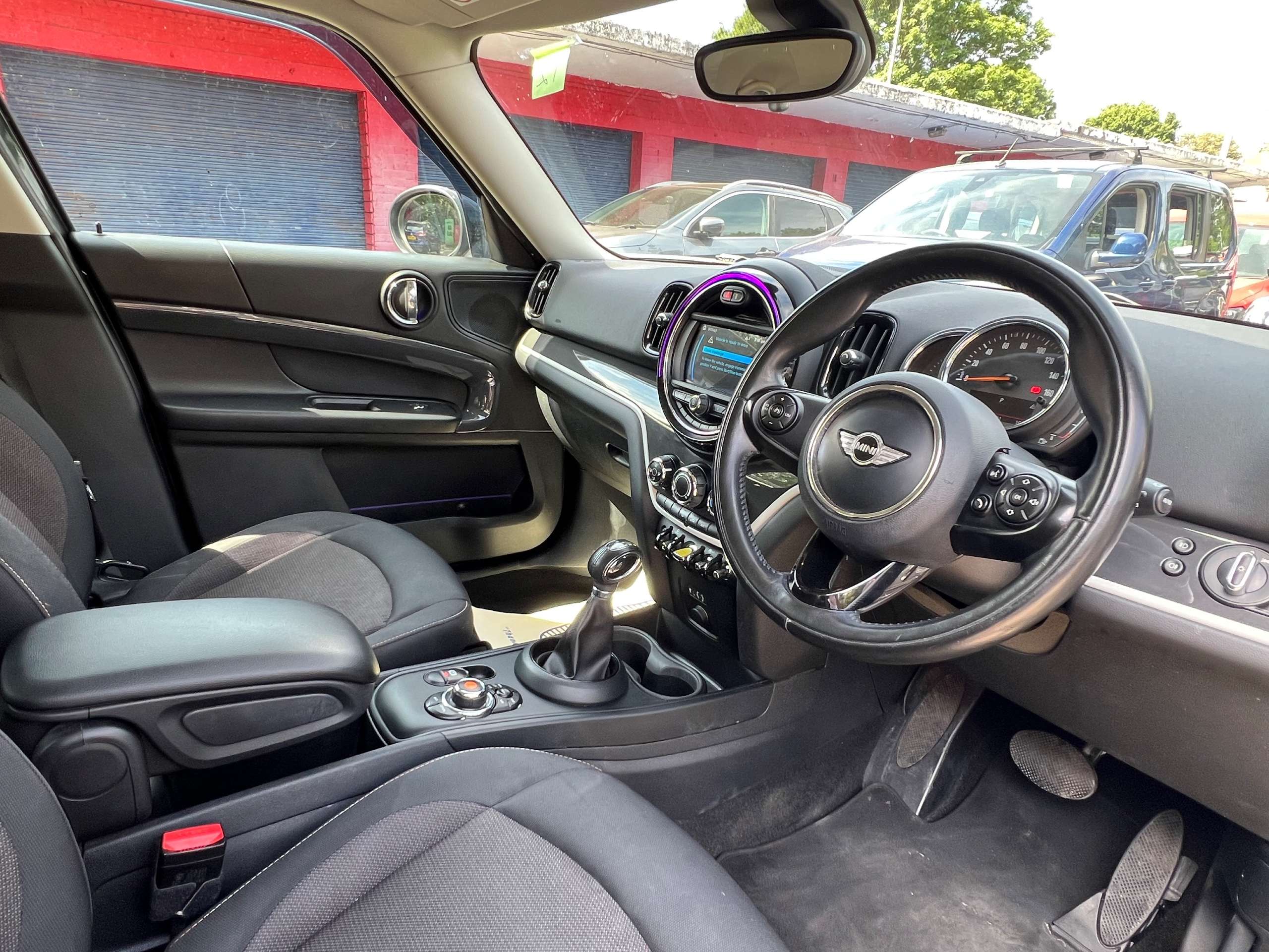 2017 MINI COUNTRYMAN 2017 MINI COUNTRYMAN