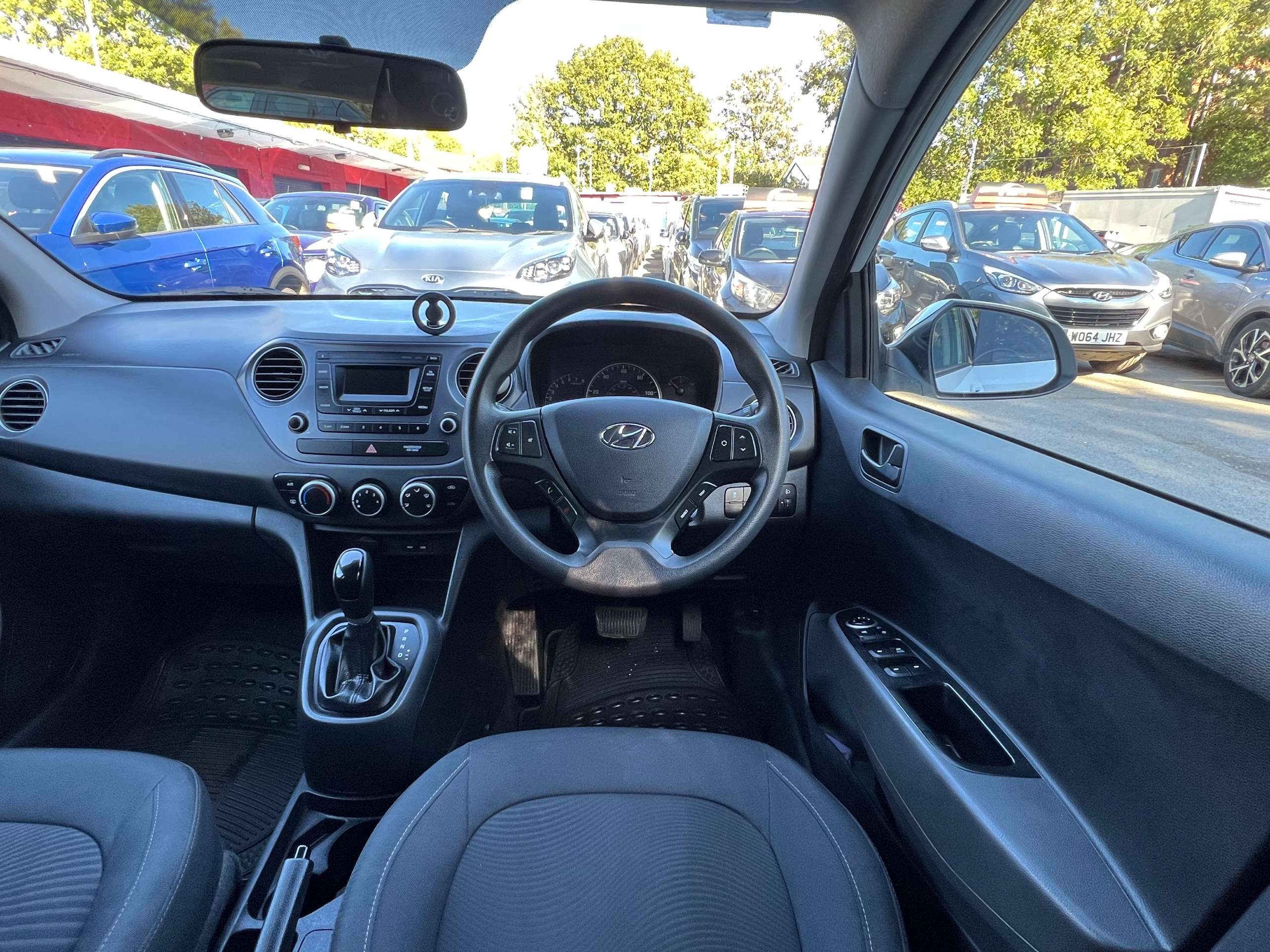 2018 HYUNDAI I10 2018 HYUNDAI I10