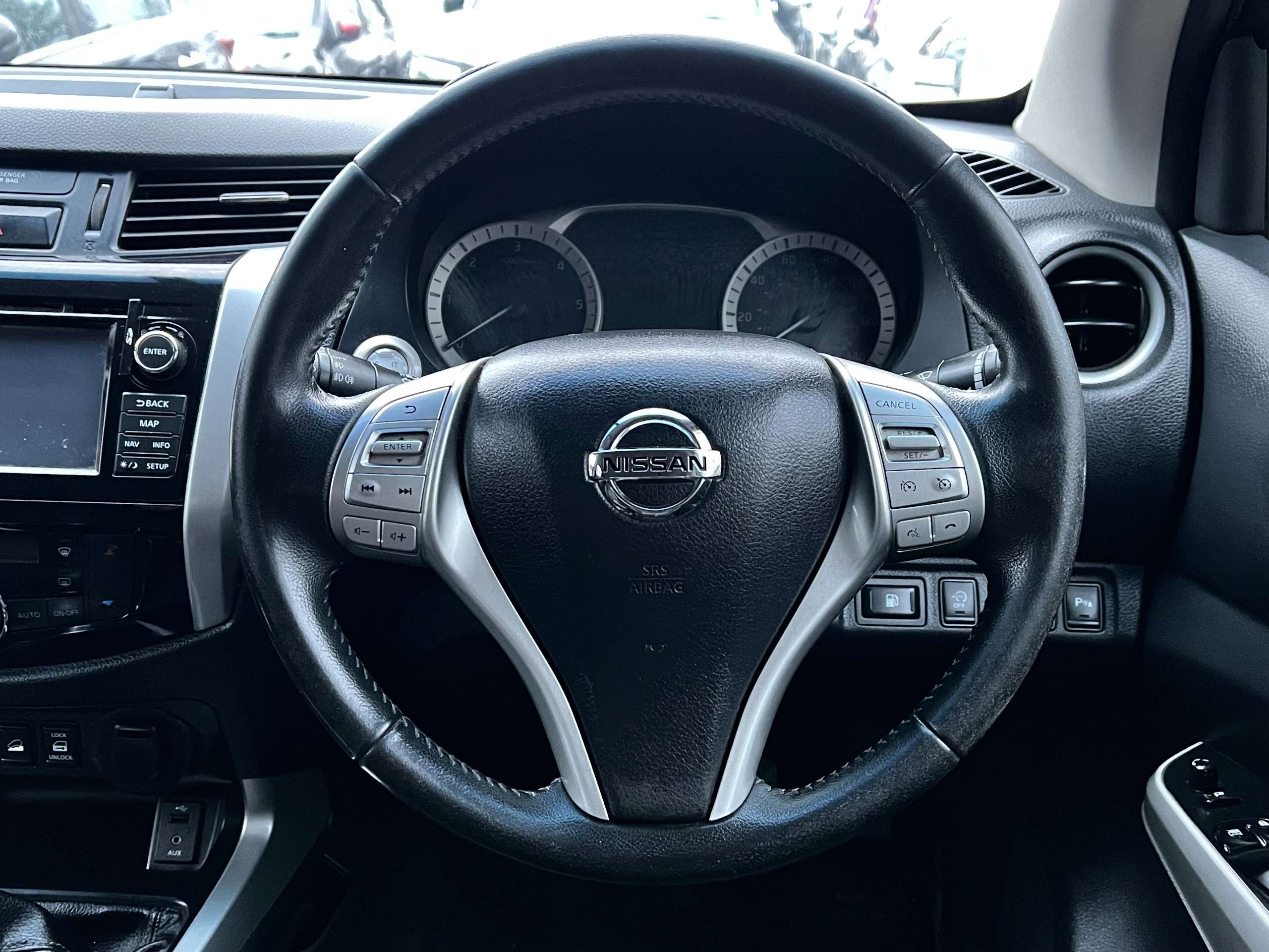 2017 NISSAN NAVARA 2017 NISSAN NAVARA