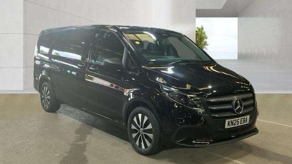 A 2025 MERCEDES-BENZ VITO 2.0 119 CDI SELECT Crew Van Double Cab 5dr Diesel G-Tronic RWD L3 Euro 6 (s/s) (190 ps) A 2025 MERCEDES-BENZ VITO 2.0 119 CDI SELECT Crew Van Double Cab 5dr Diesel G-Tronic RWD L3 Euro 6 (s/s) (190 ps)