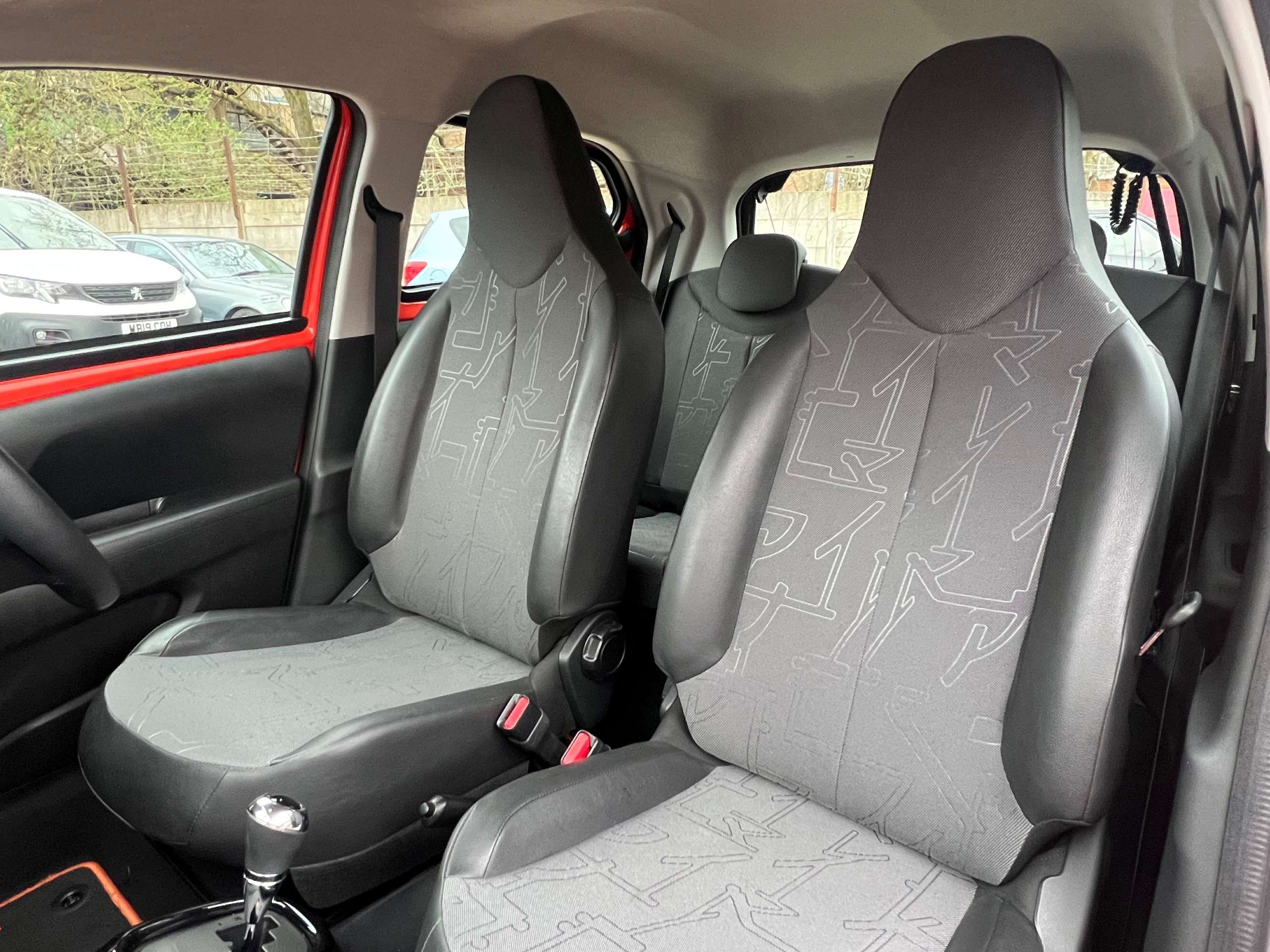 2015 TOYOTA AYGO 2015 TOYOTA AYGO