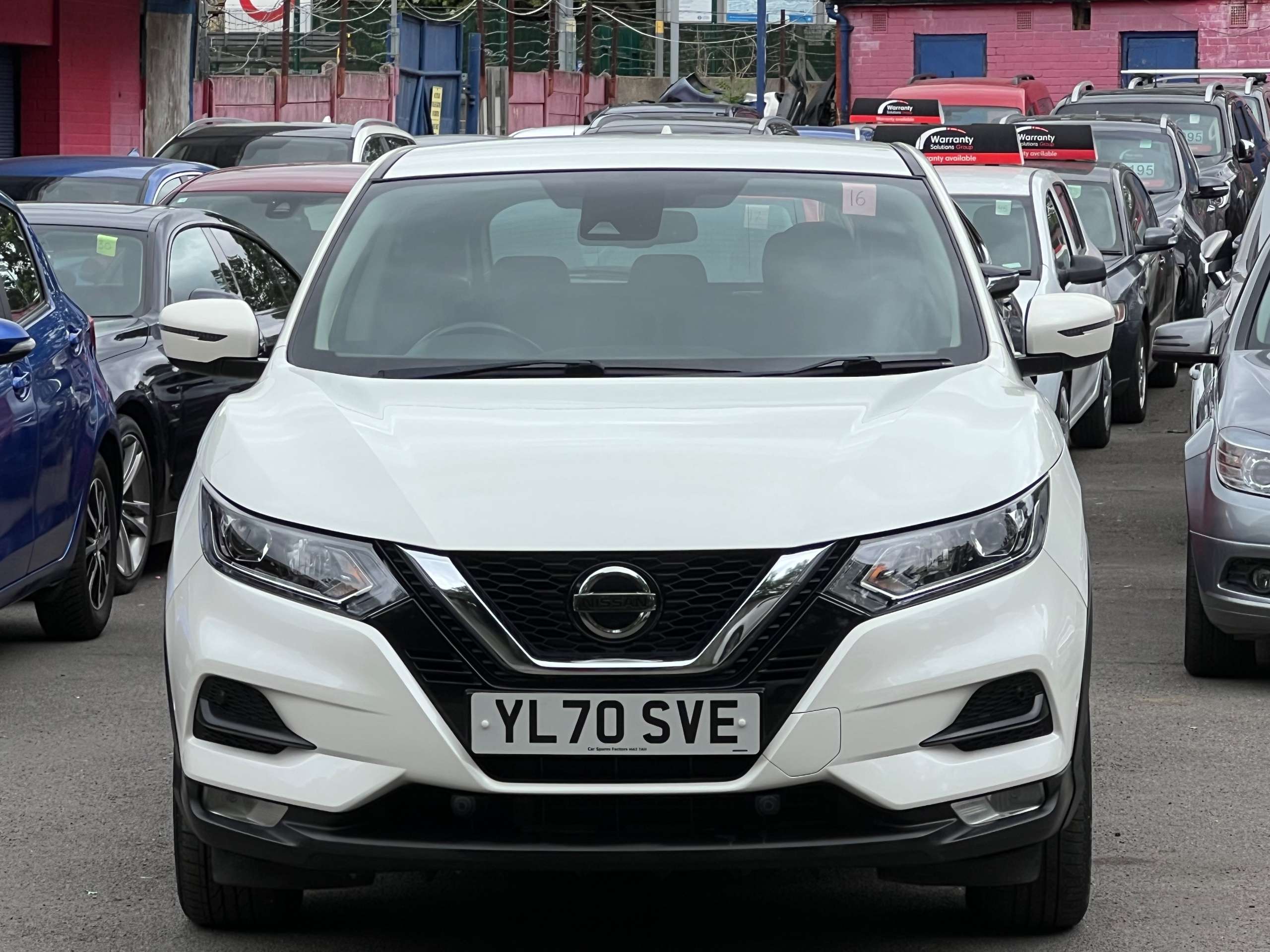 A 2021 NISSAN QASHQAI 1.3 DIG-T Acenta Premium SUV 5dr Petrol DCT Auto Euro 6 (s/s) (160 ps) A 2021 NISSAN QASHQAI 1.3 DIG-T Acenta Premium SUV 5dr Petrol DCT Auto Euro 6 (s/s) (160 ps)