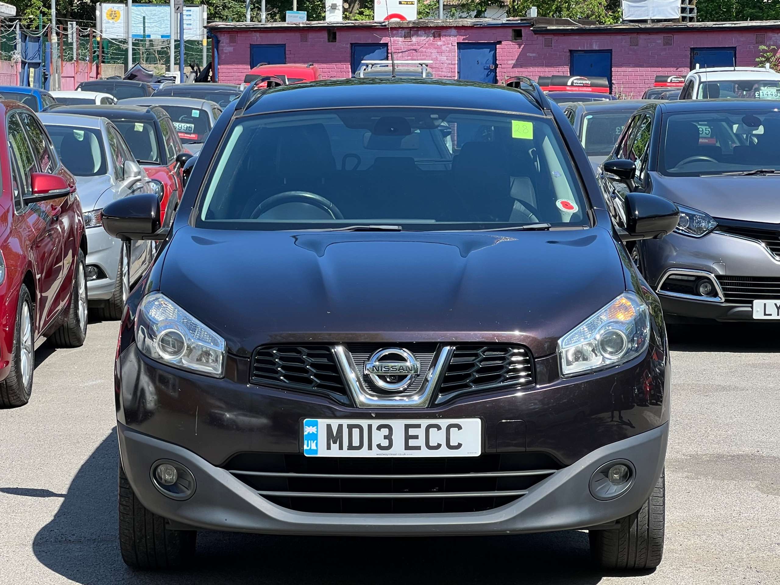 A 2013 NISSAN QASHQAI+2 1.6 360 SUV 5dr Petrol Manual 2WD Euro 5 (117 ps) A 2013 NISSAN QASHQAI+2 1.6 360 SUV 5dr Petrol Manual 2WD Euro 5 (117 ps)