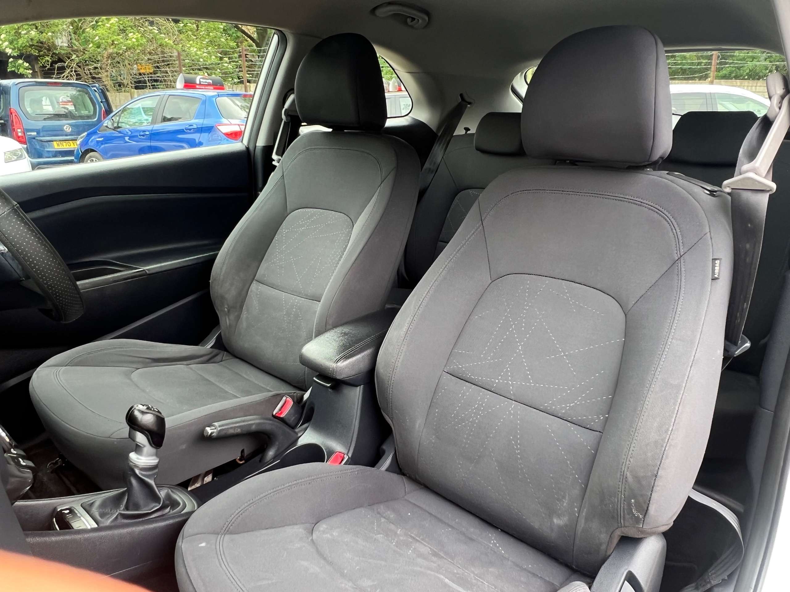 2012 KIA RIO 2012 KIA RIO