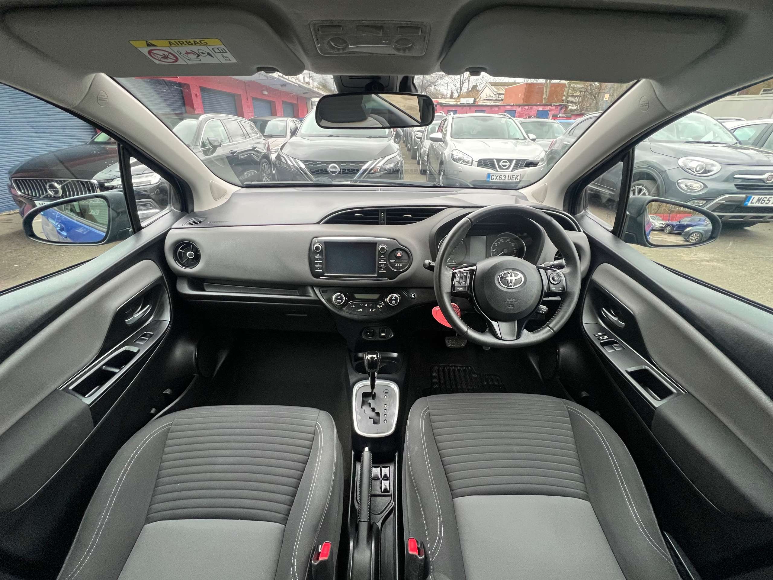 2018 TOYOTA YARIS 2018 TOYOTA YARIS