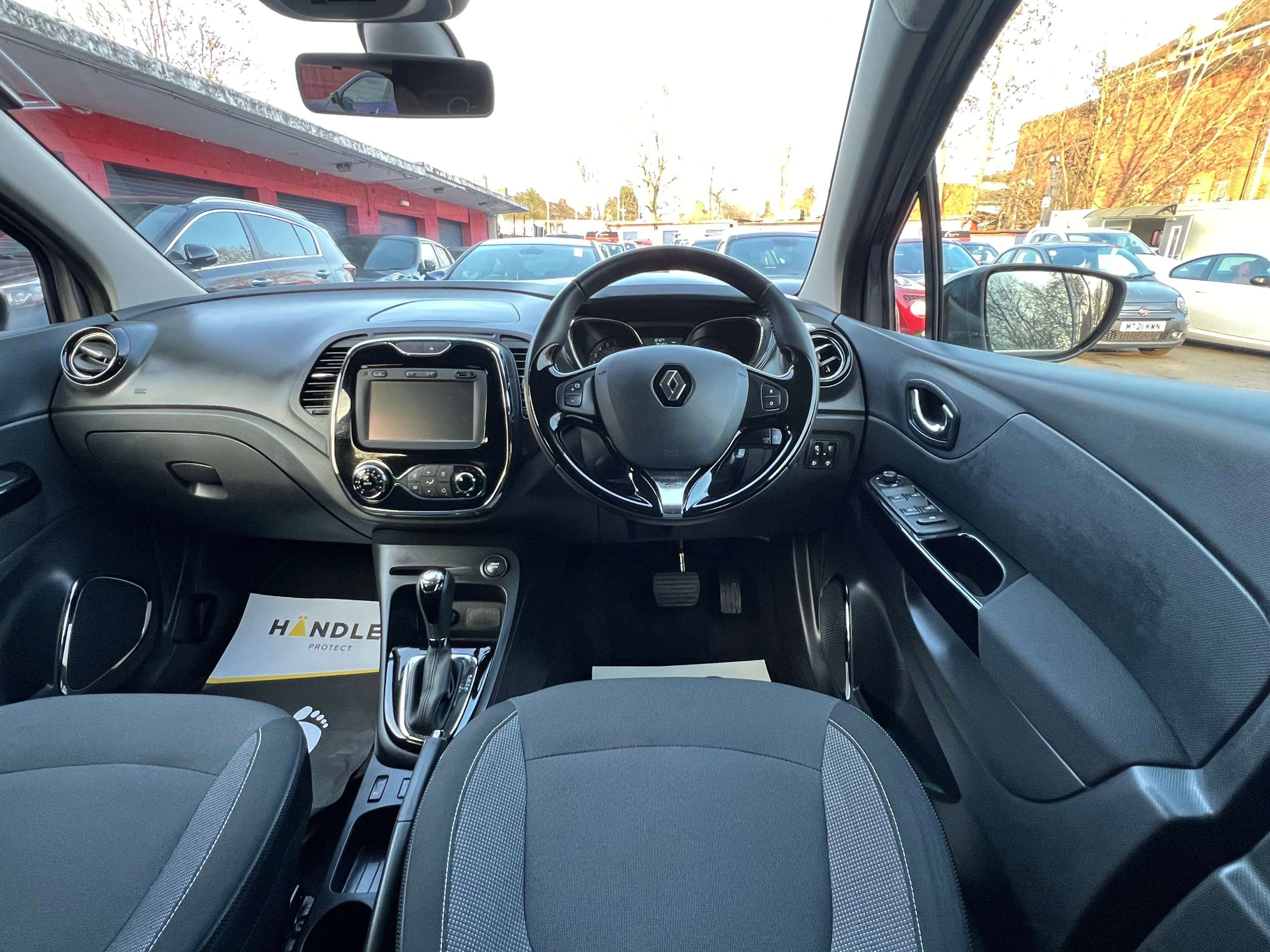 2015 RENAULT CAPTUR 2015 RENAULT CAPTUR