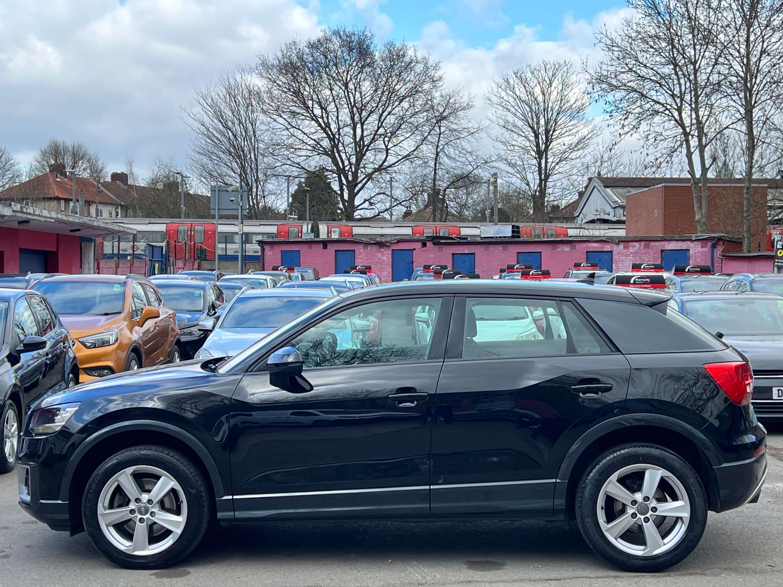 2018 AUDI Q2 2018 AUDI Q2