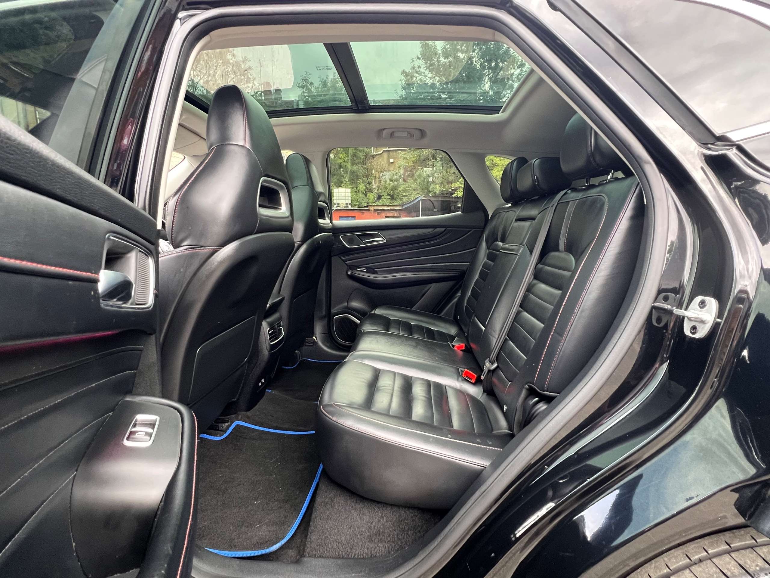 2022 MG HS 2022 MG HS