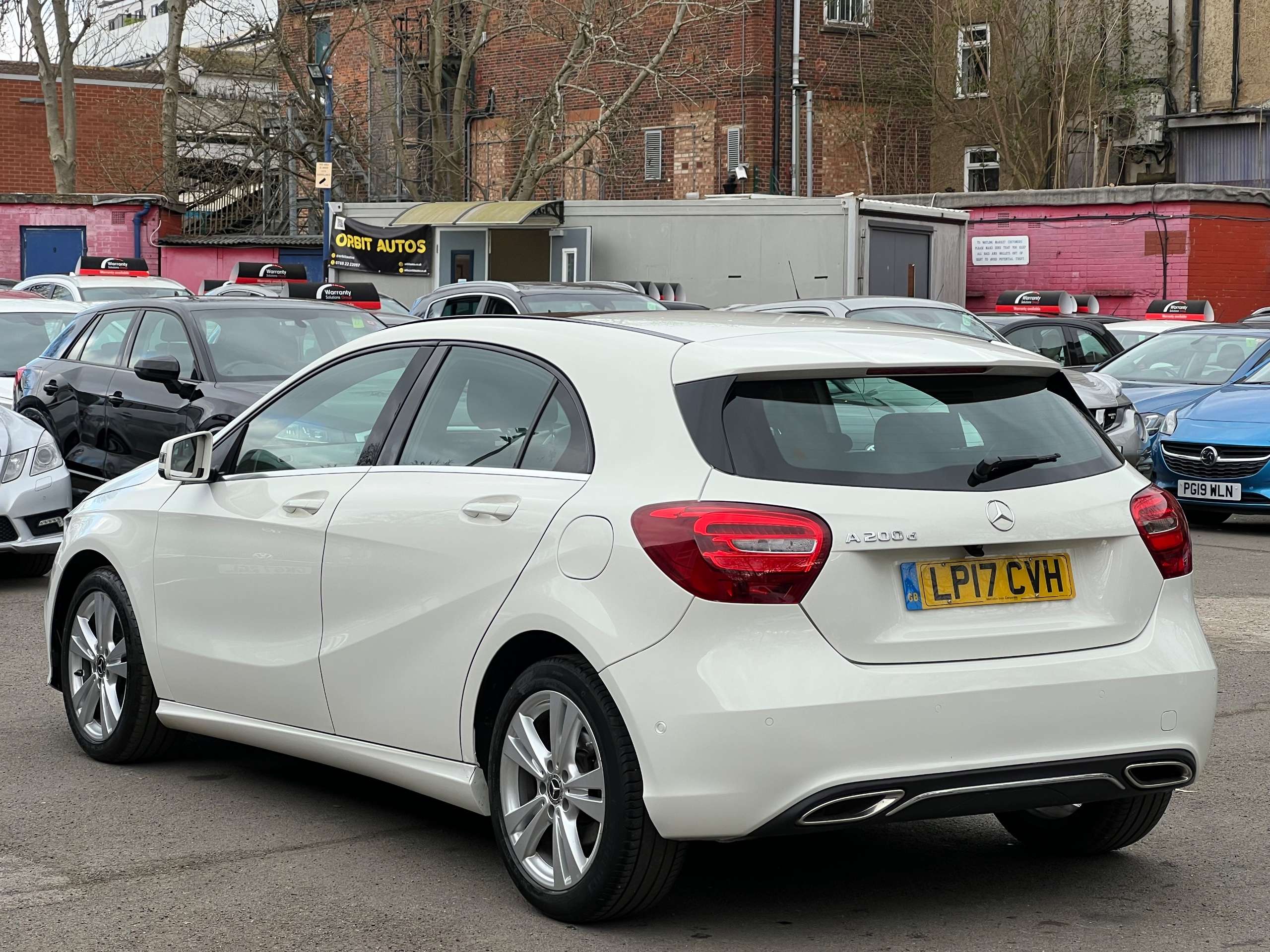 2017 MERCEDES-BENZ A CLASS 2017 MERCEDES-BENZ A CLASS