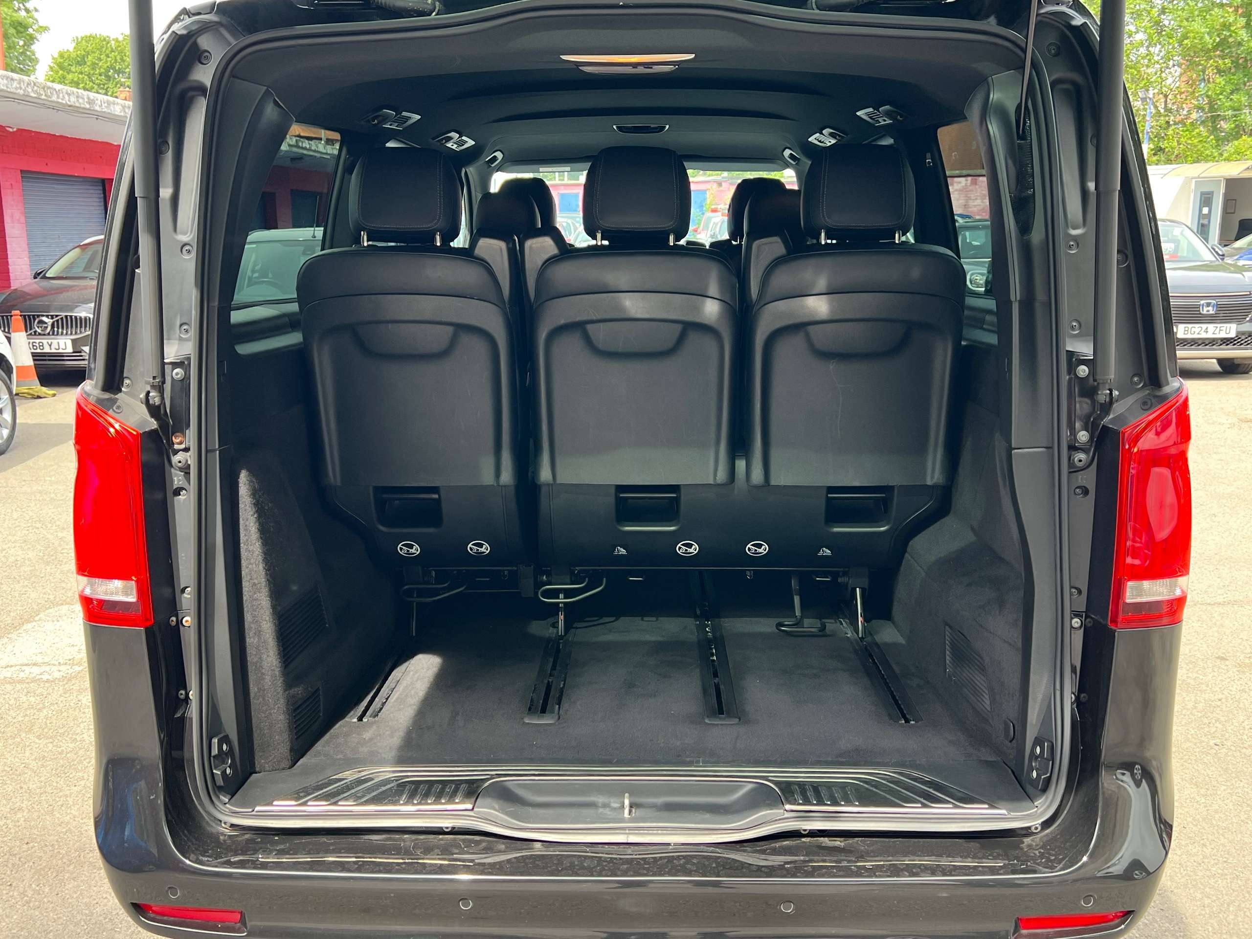 2023 MERCEDES-BENZ V CLASS 2023 MERCEDES-BENZ V CLASS