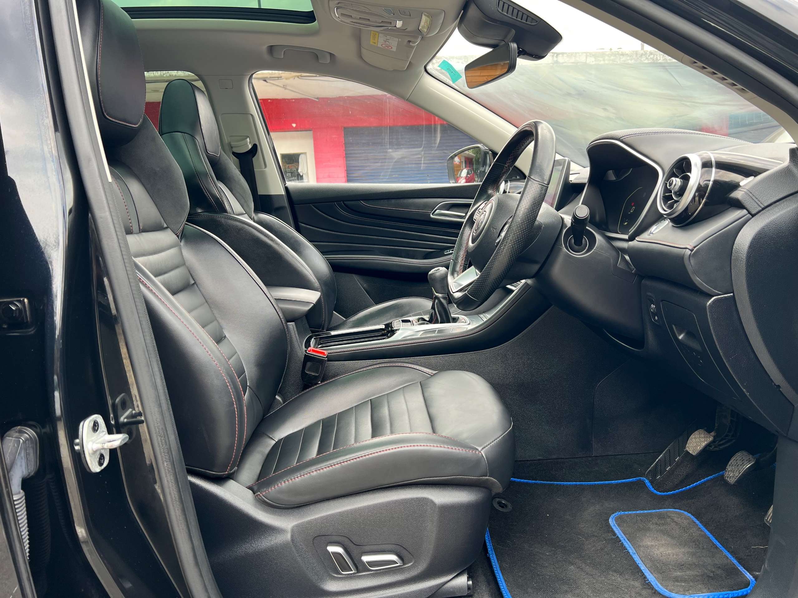 2022 MG HS 2022 MG HS